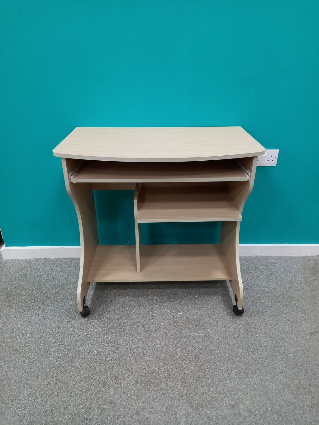 Pc Desk (19052607)