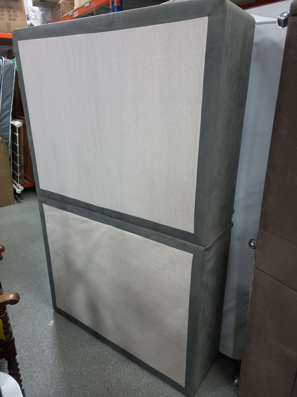 Double divan bed and Mattress (28092601)