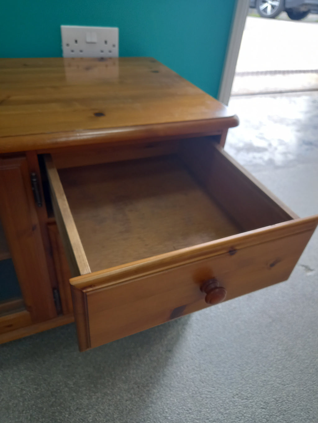 Ducal Media Unit (01072607) ga3997