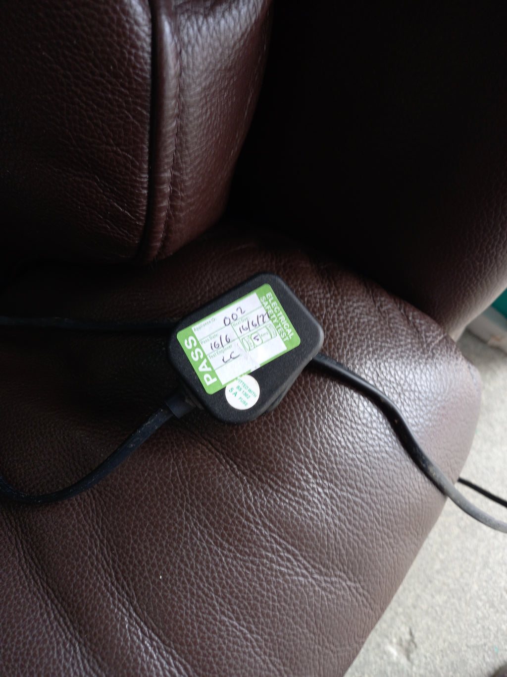 Electric Reclining Sofa (16062601) ga3994