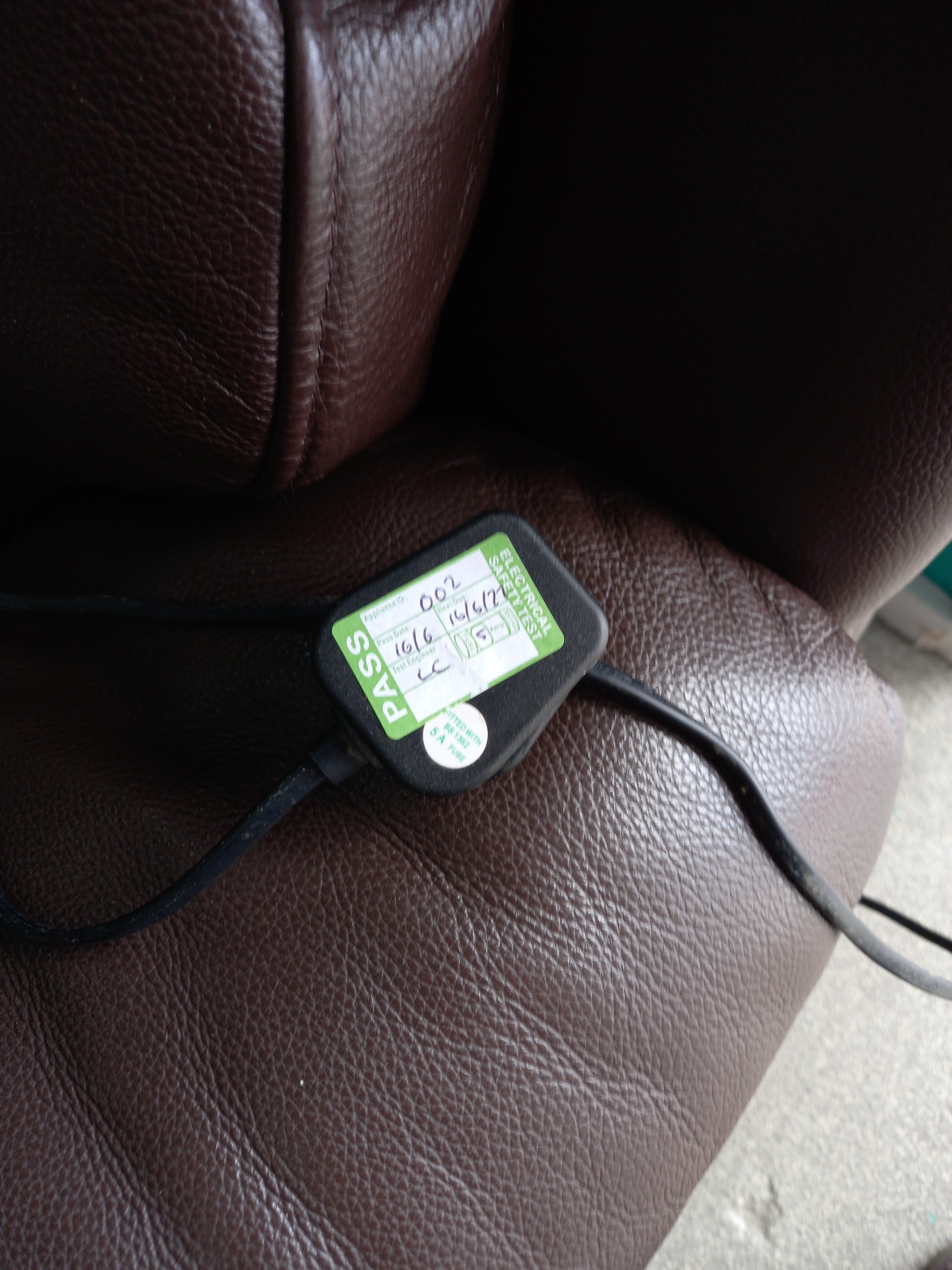 Electric Reclining Sofa (16062601) ga3994