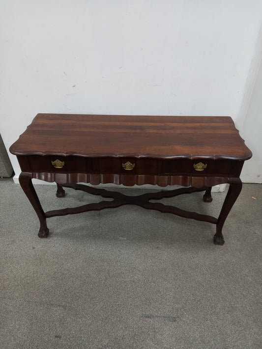 Sideboard Table (130801)