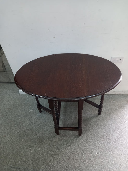 Dropleaf Table (171004) site b