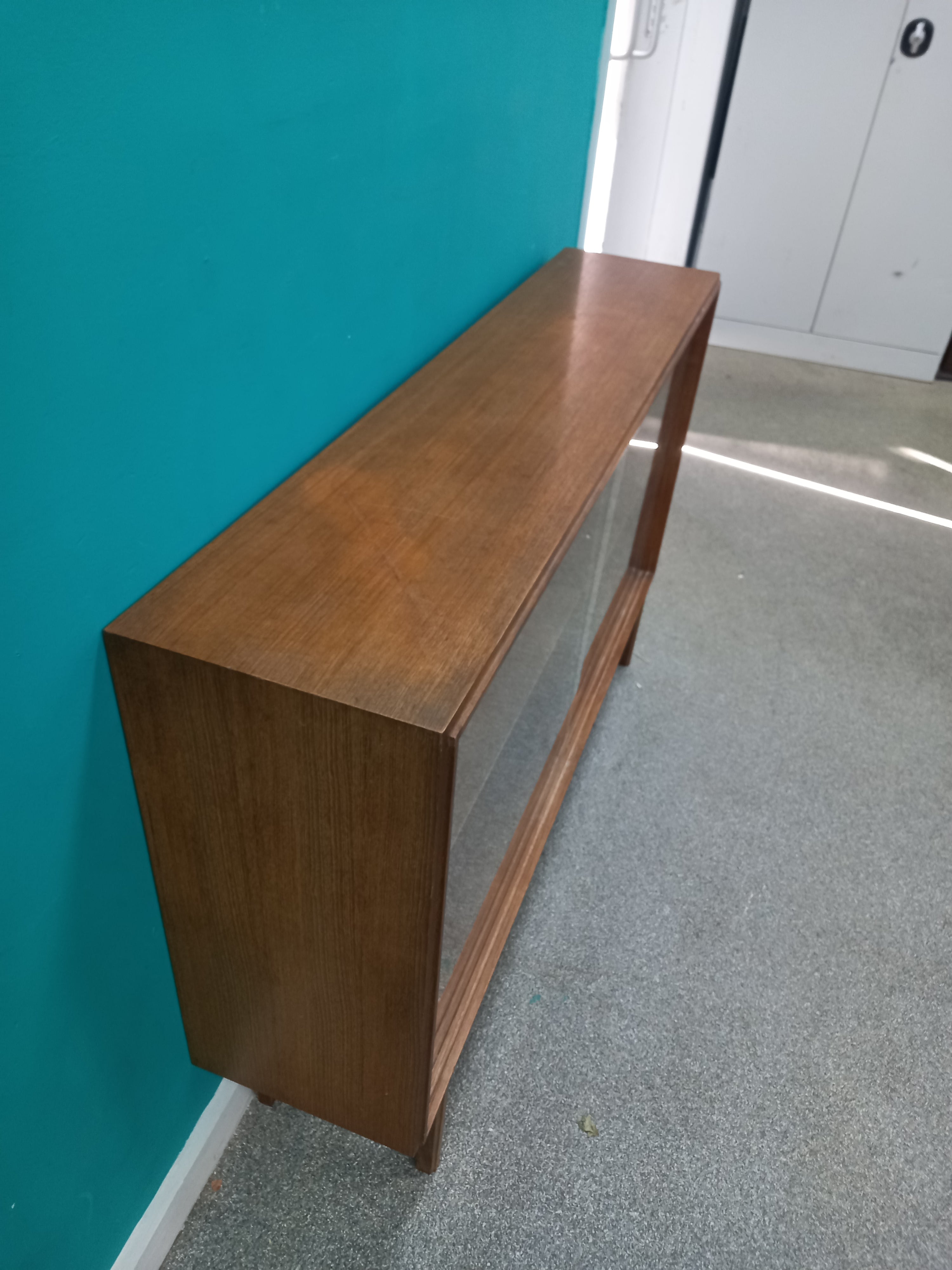 Display Cabinet (06082608)