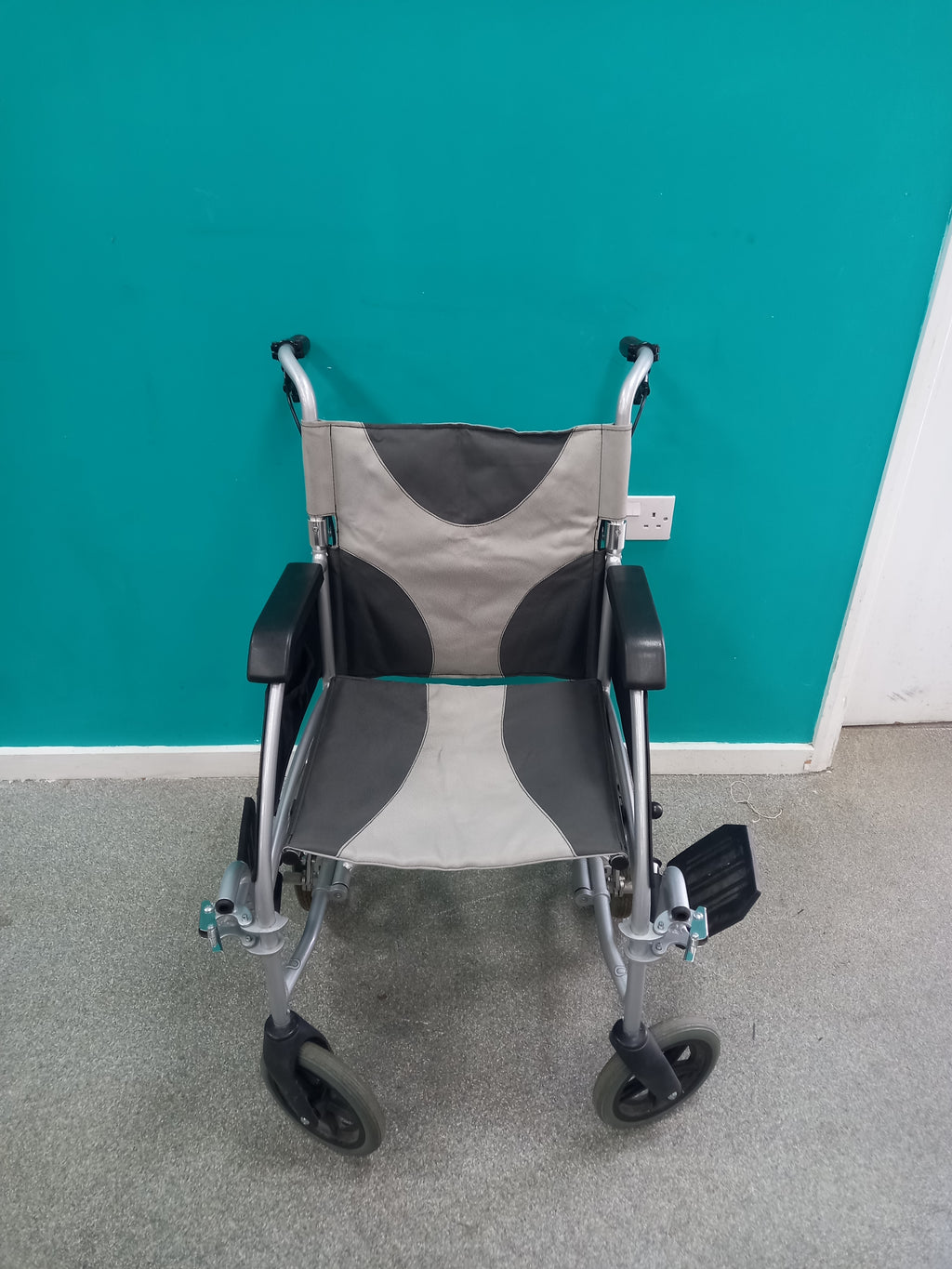 Wheelchair (10072601)