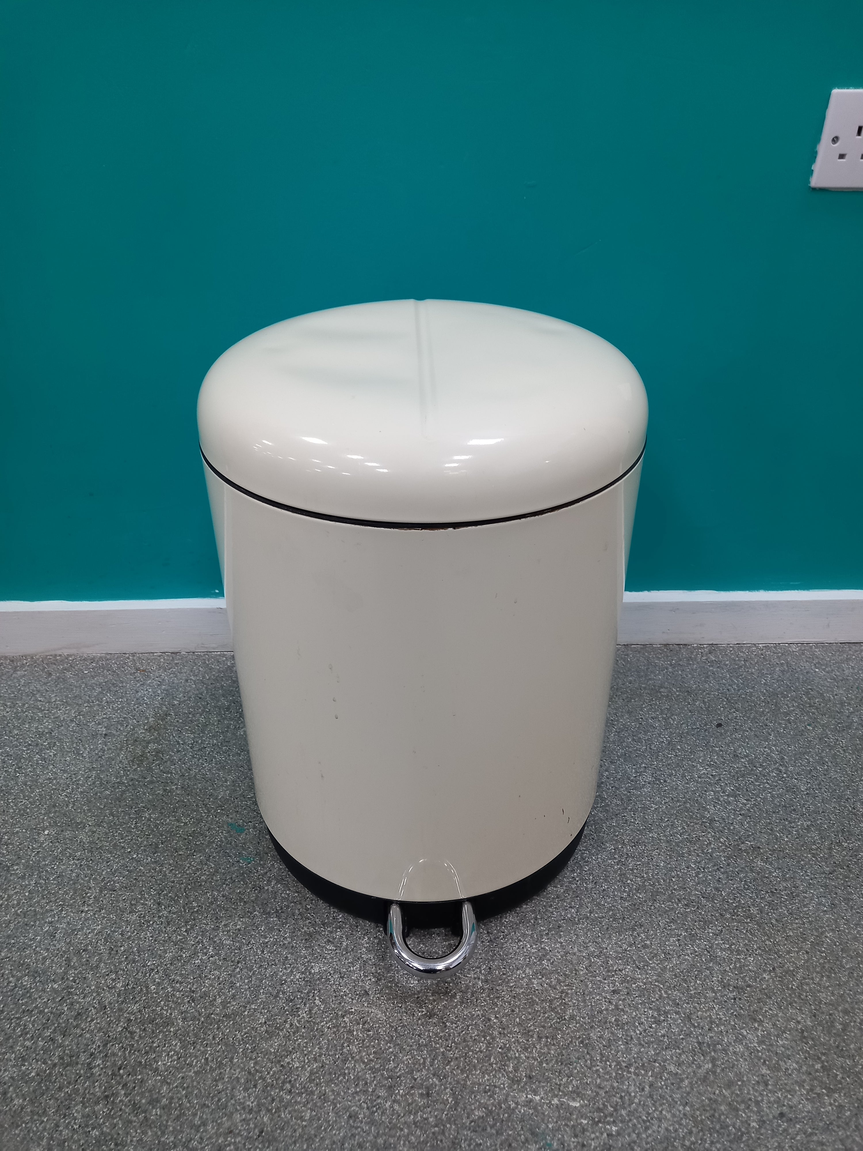 Reclining and genral waste Bin(19052606)