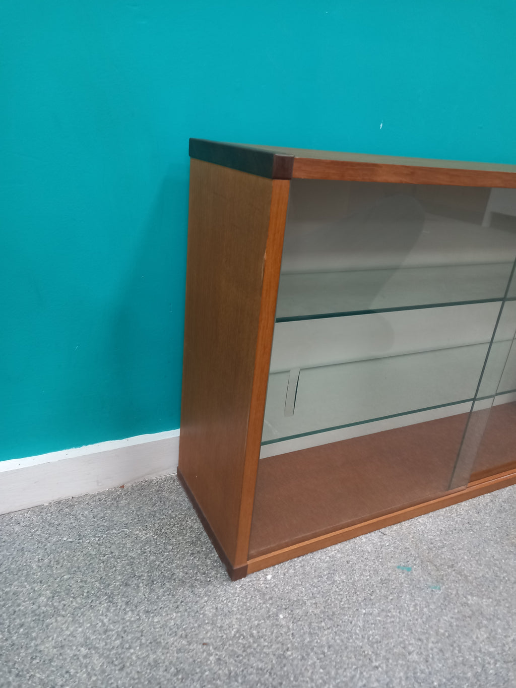 Display Cabinet (08072605)