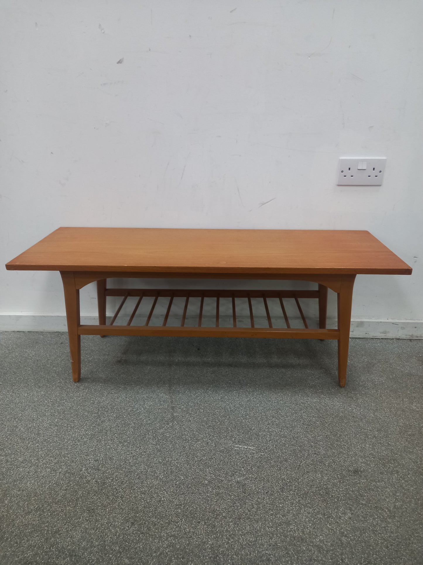 Mid Century Coffee Table (240708)