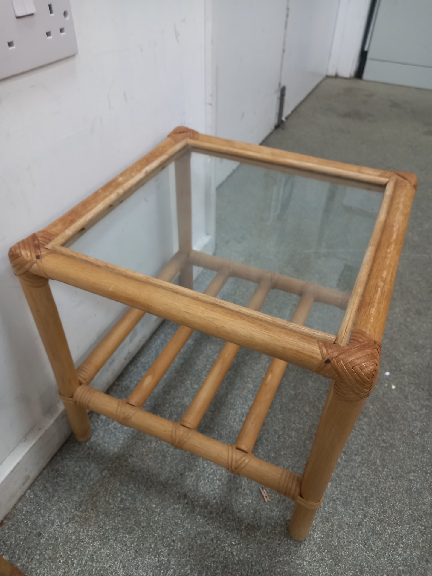 Bamboo Sidetables with Mirror (01122502)