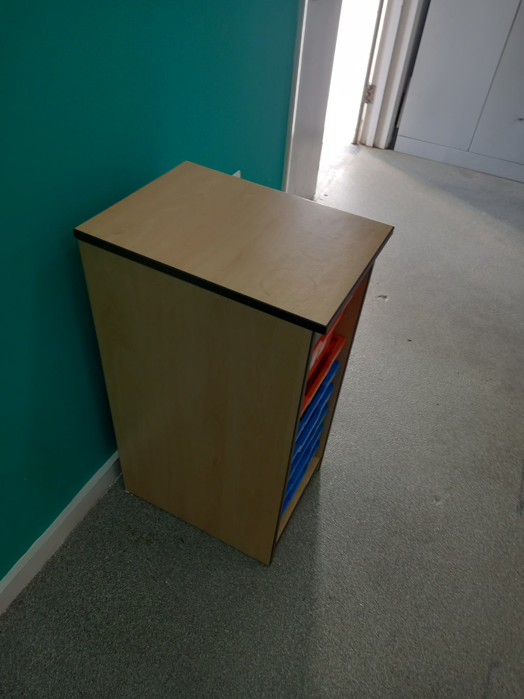 Classroom Storage Trays (17042602)