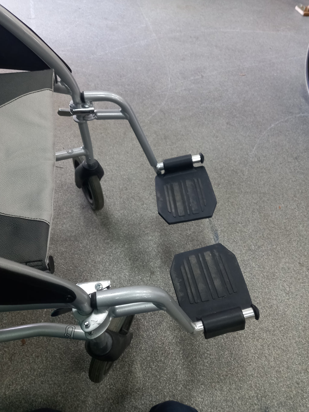 Wheelchair (10072601)