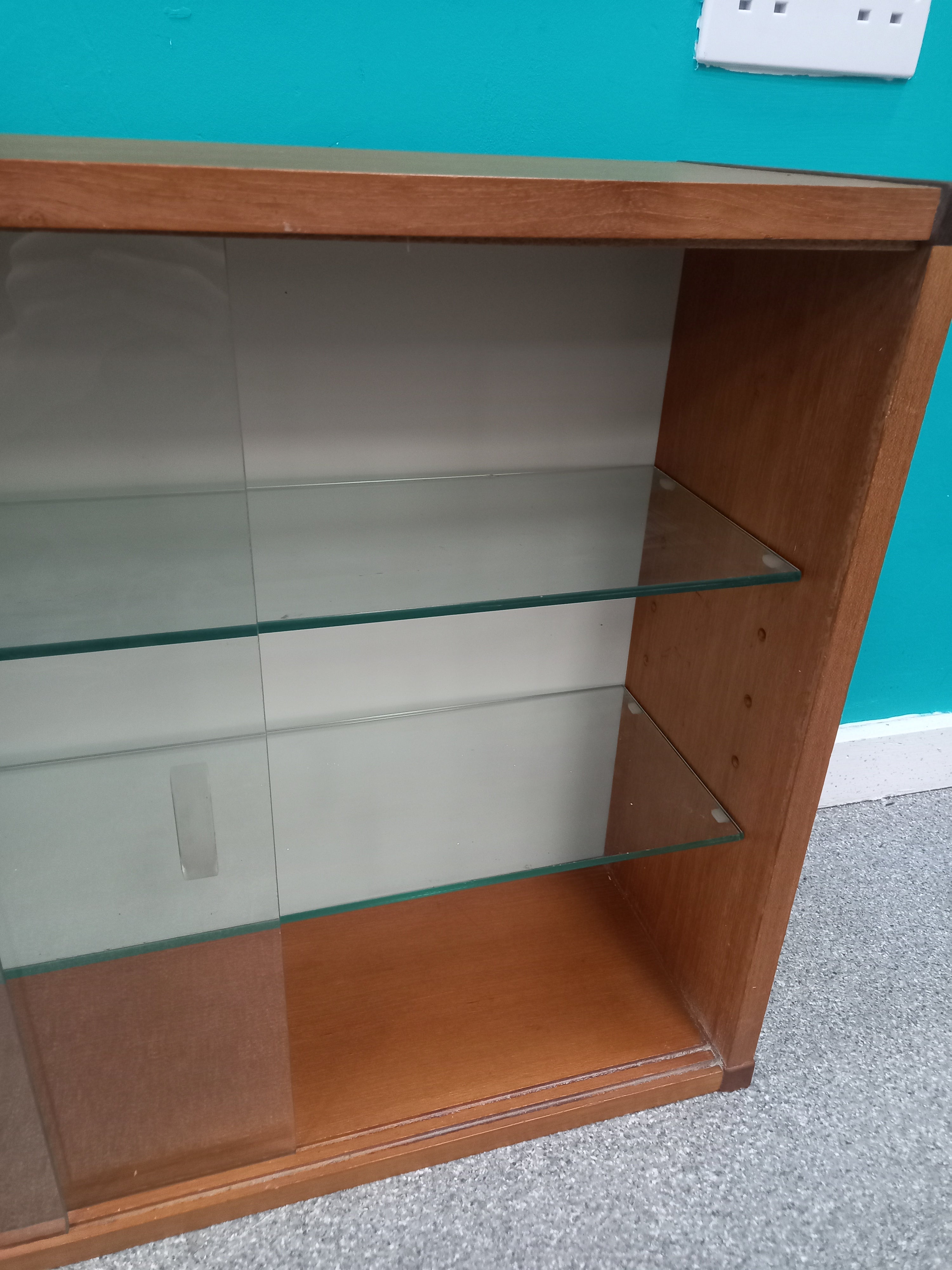 Display Cabinet (08072605)