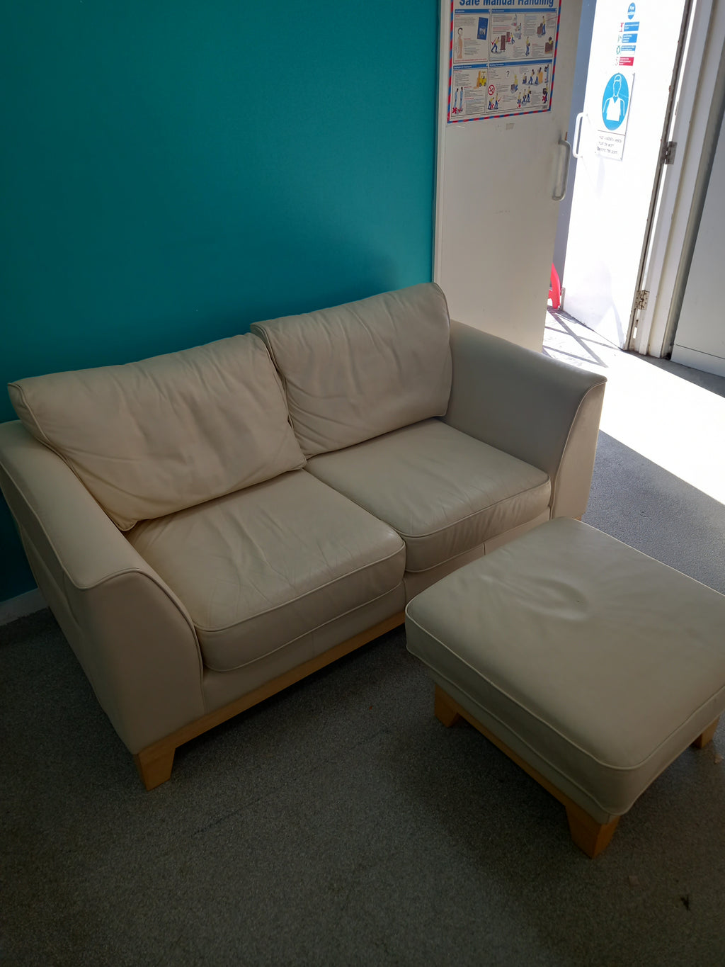 John Lewis Sofa & Footstool (07082601)