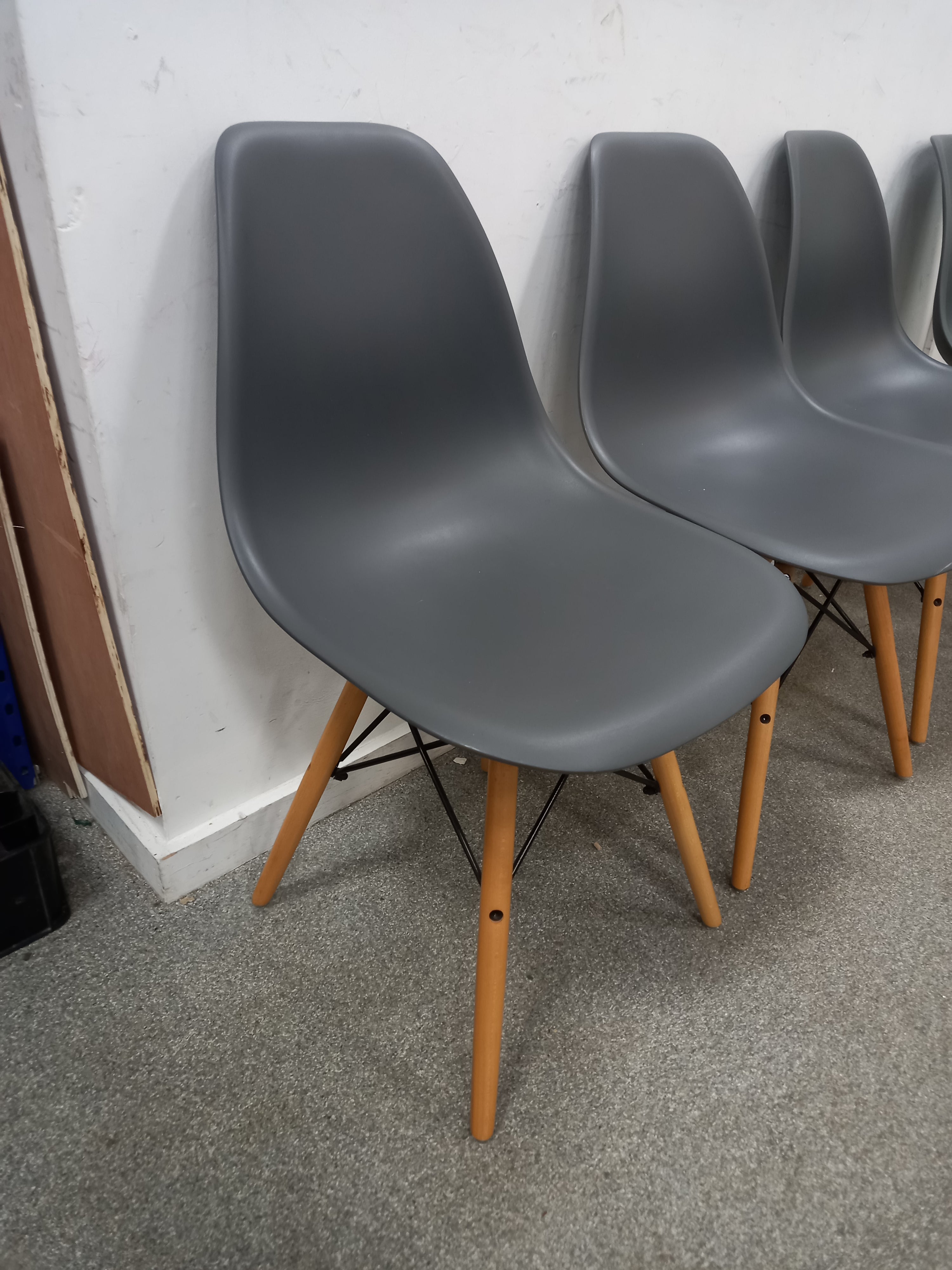 4 Dining Chairs (09032603)