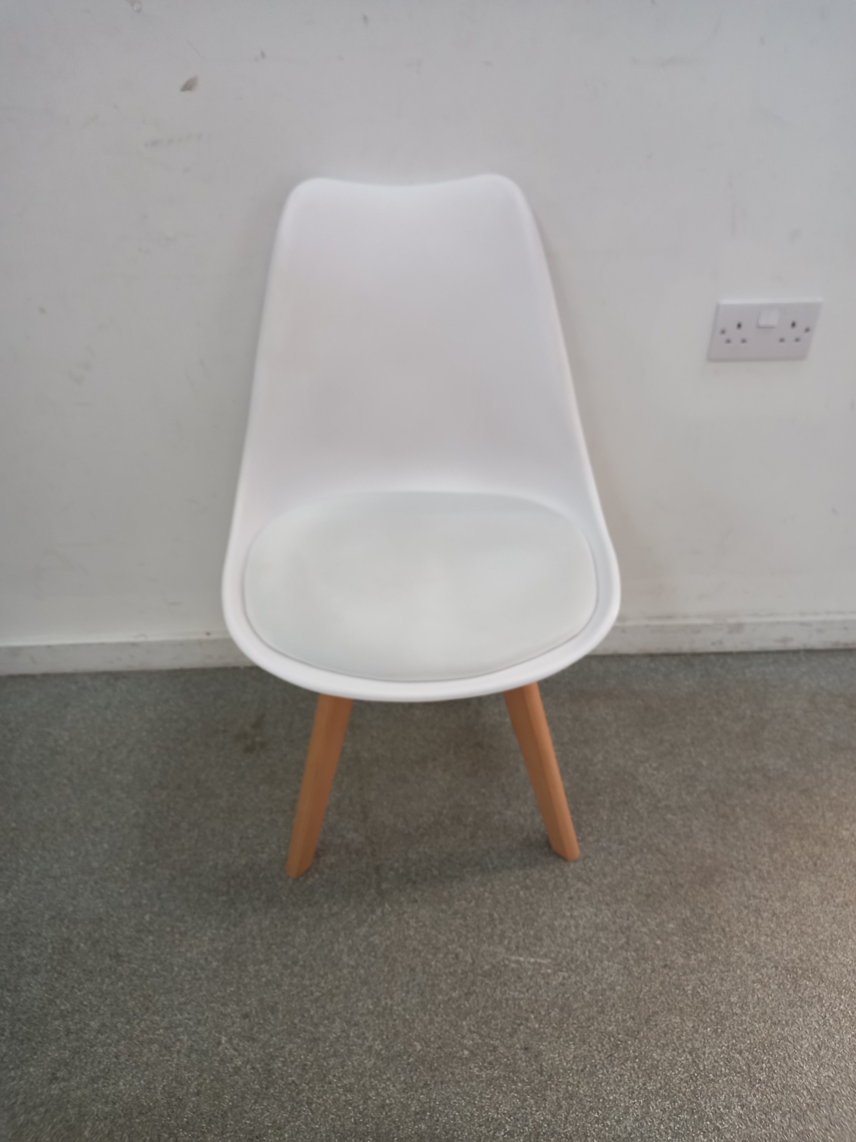 Chair (05012610)