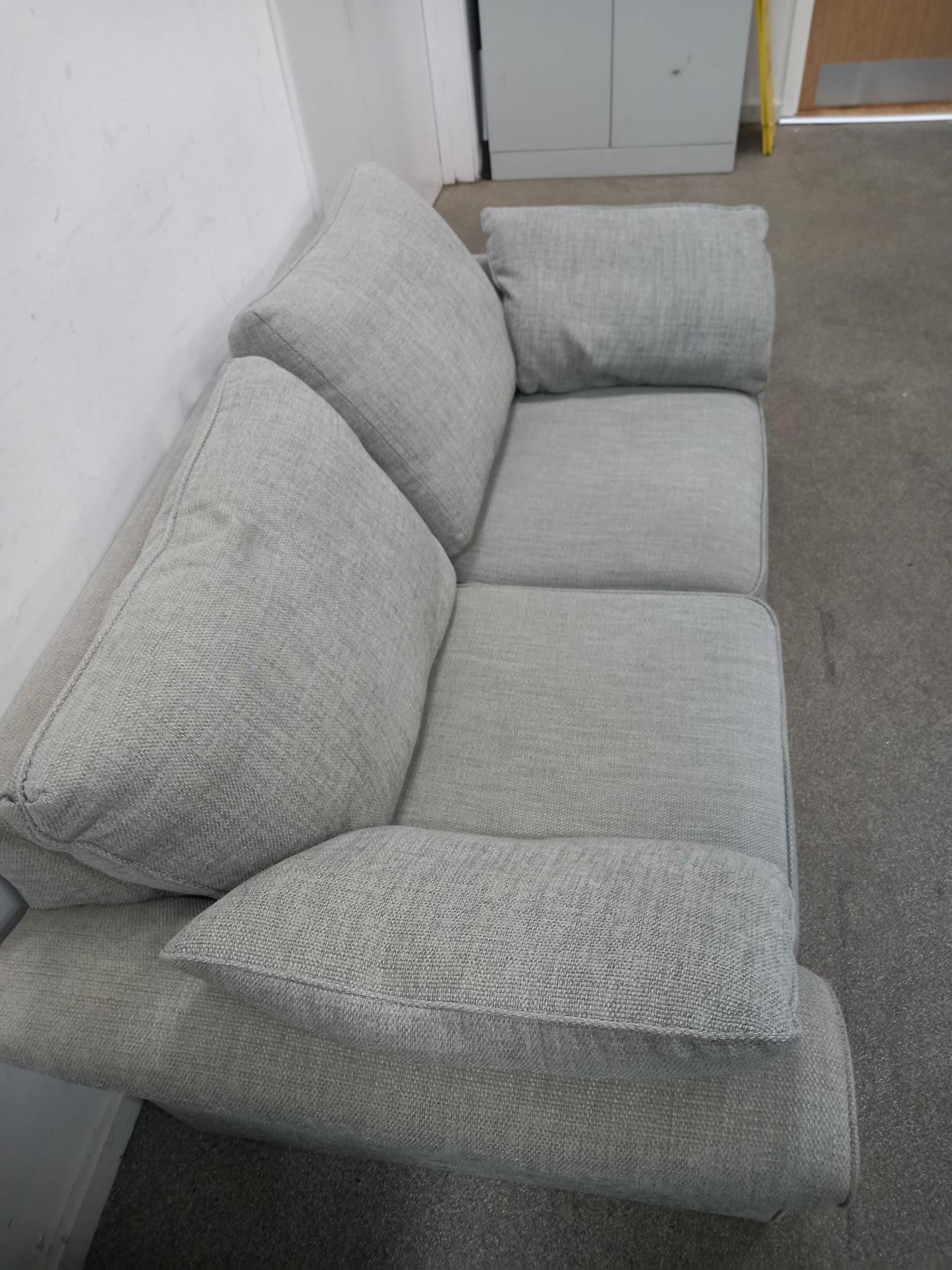 Small Sofa (221002) ga3624