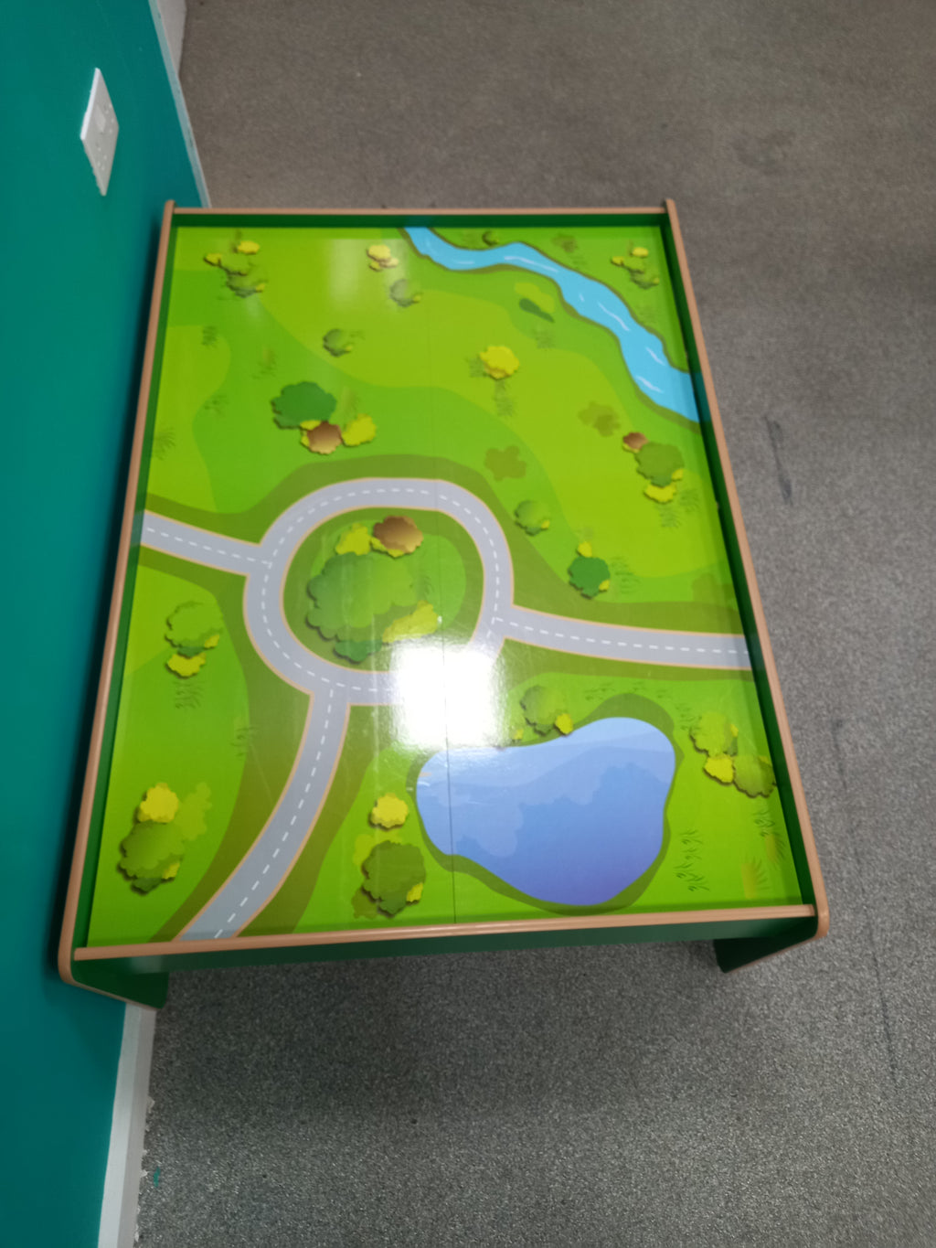 Carousel wooden Play Table (13052601)