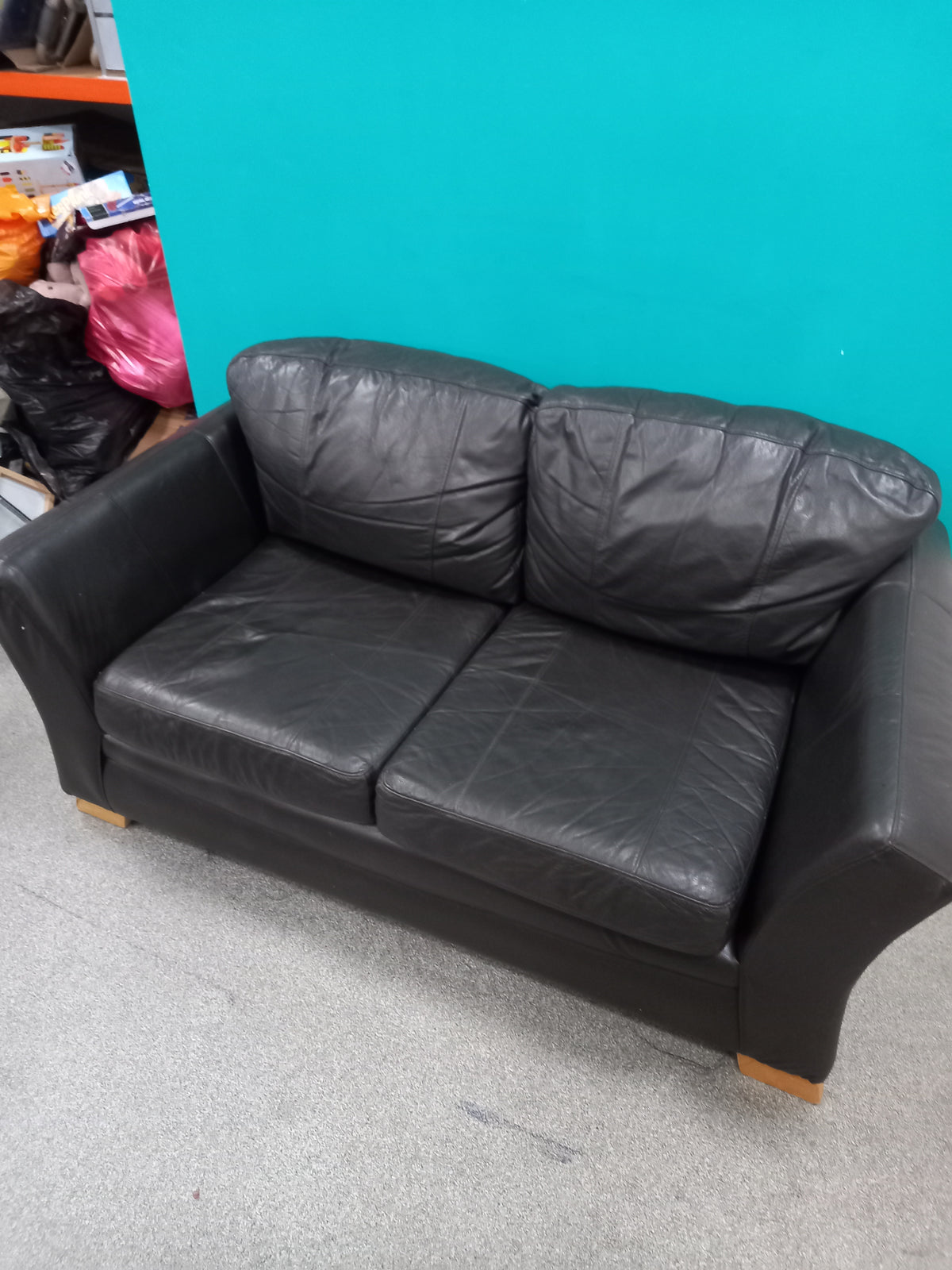 Sofa -Black leather (08102601)