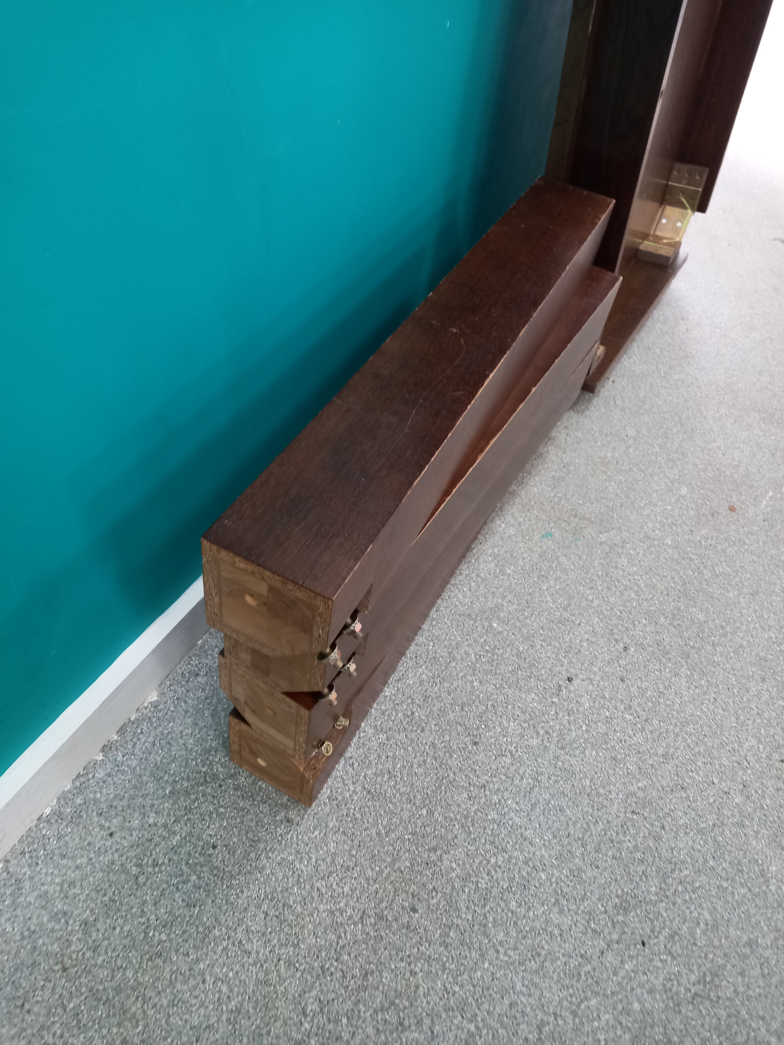 Table (23062601)