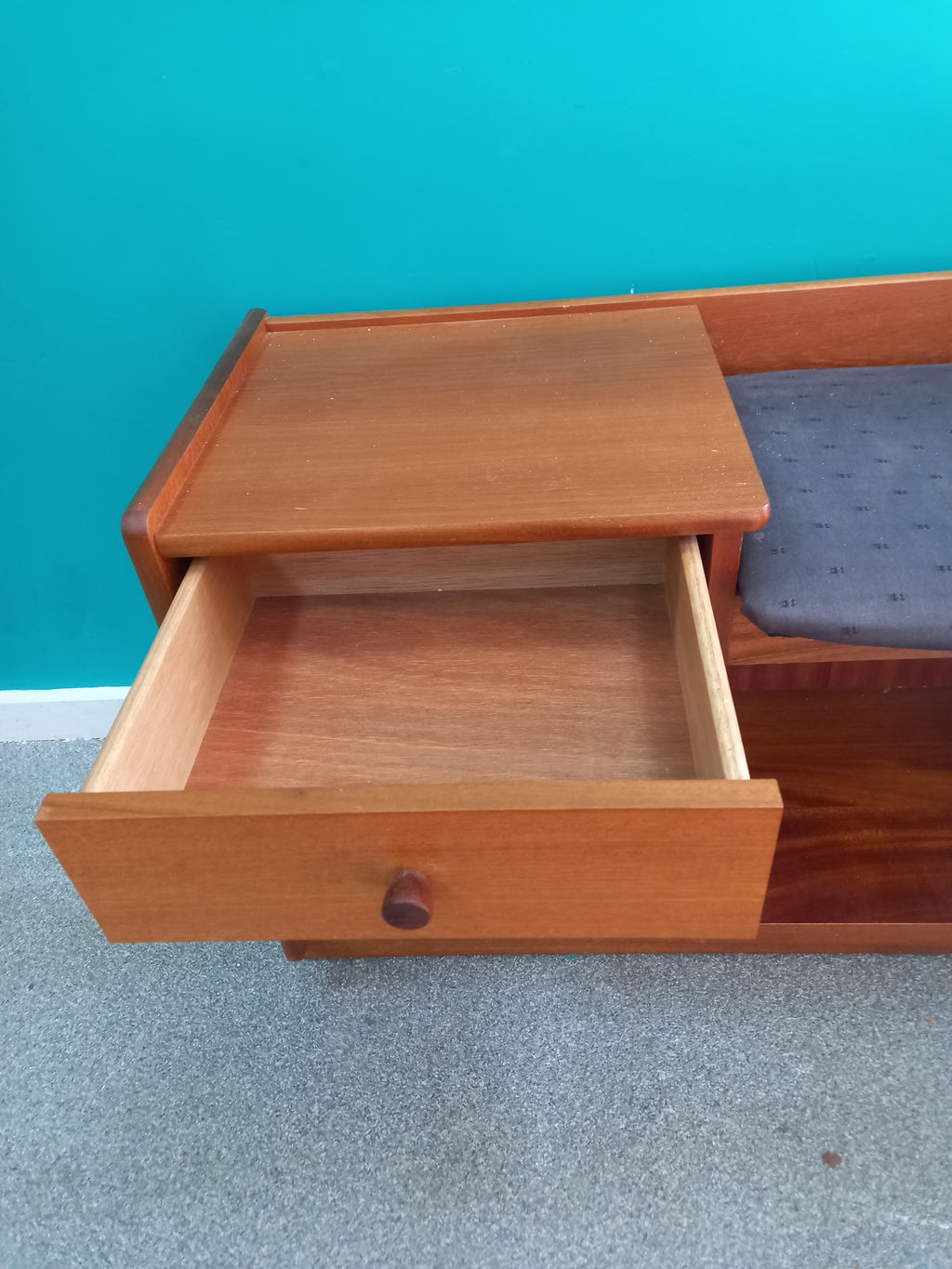 Nathan Teak telephone bench 26062602