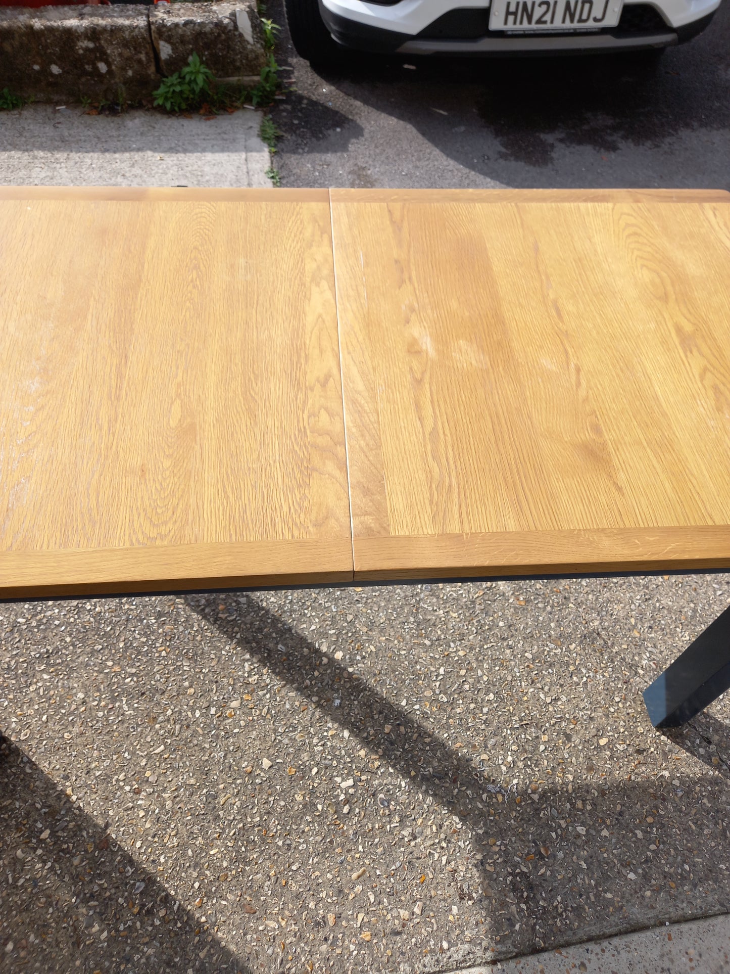 Extendable Dining Table (221004)