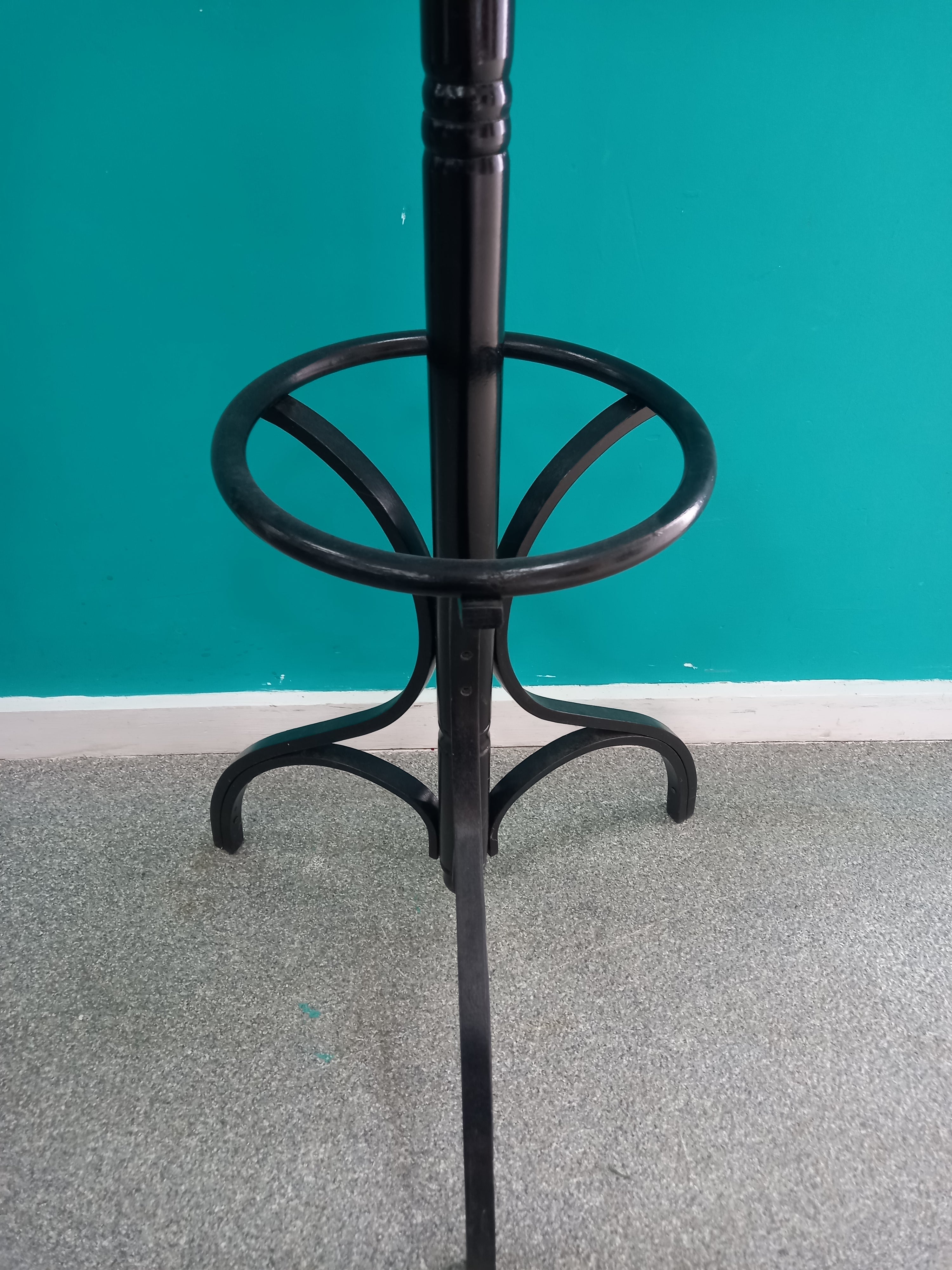 Coat Hanger (01072614)