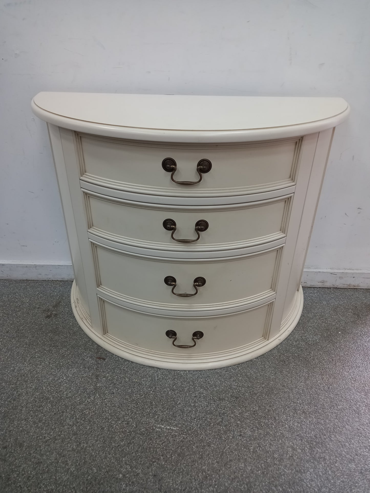 Laura Ashley Bedside (13112503) site C ga3618