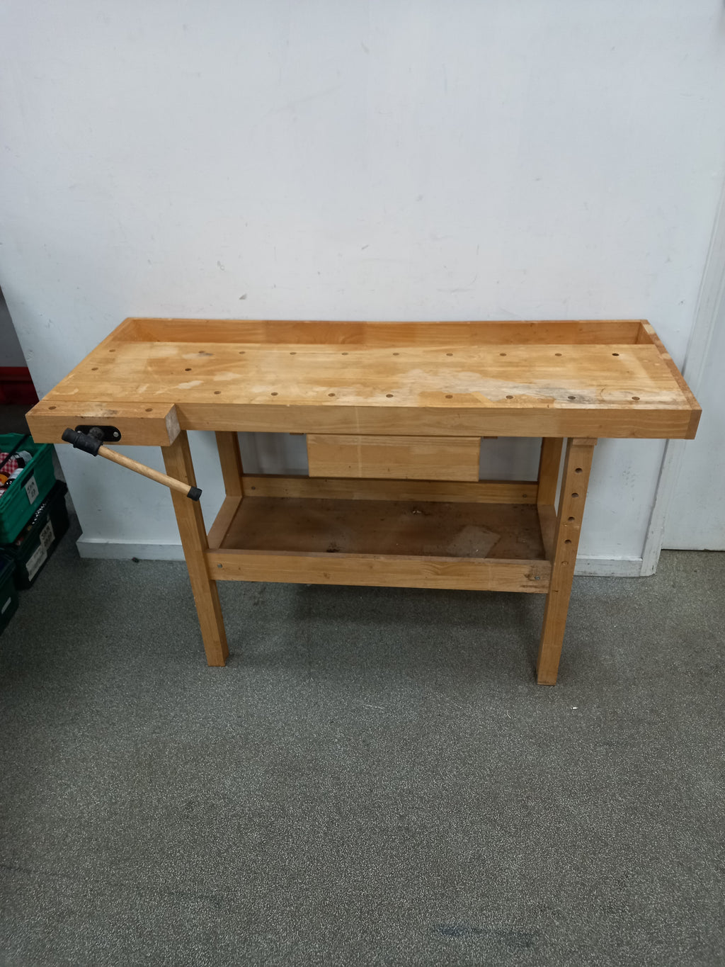 Woodworking Bench (27012601) ga3620