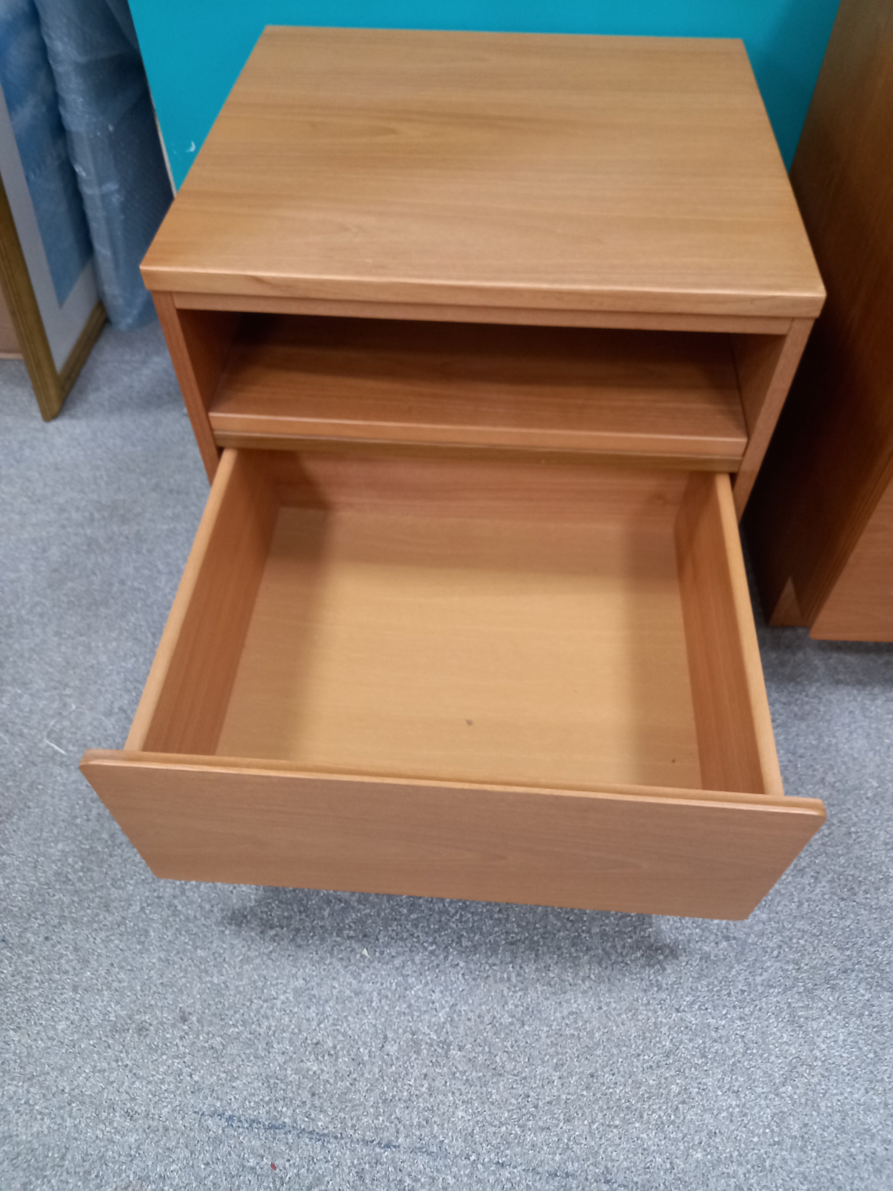 Bedroom Cabinet And Bedside (06082605)