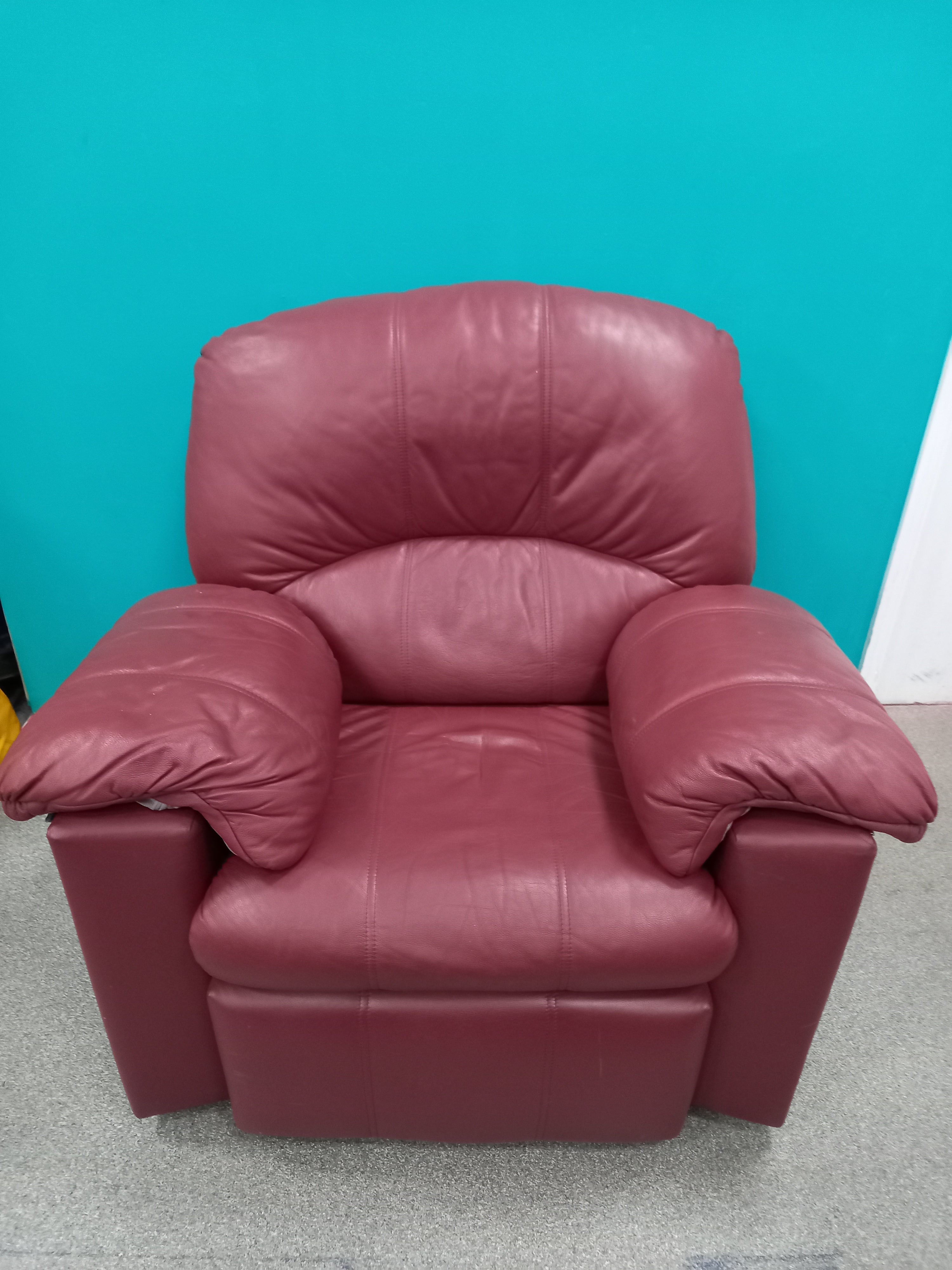 Armchair (28052601)