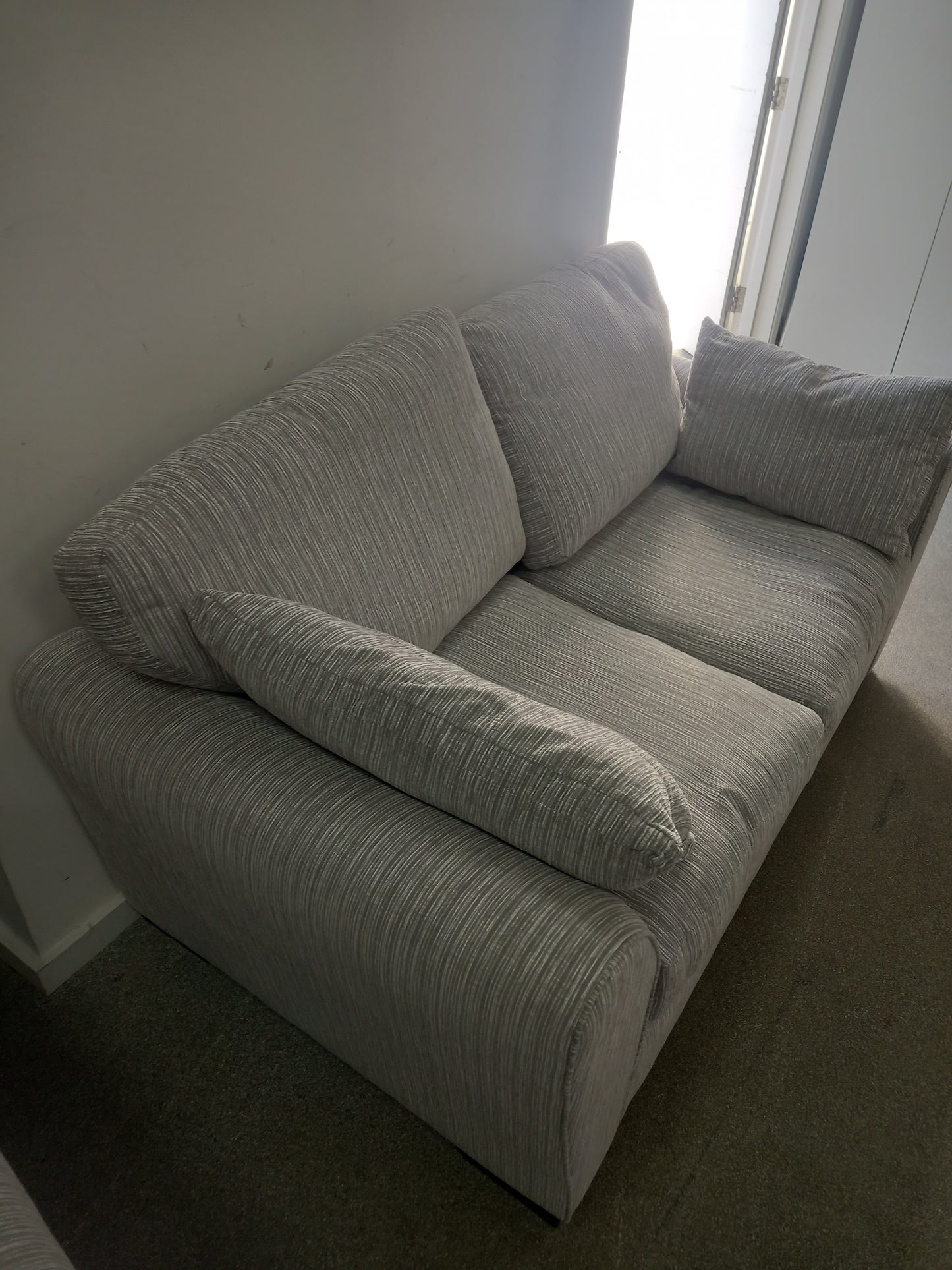 DFS Sofa (061011)