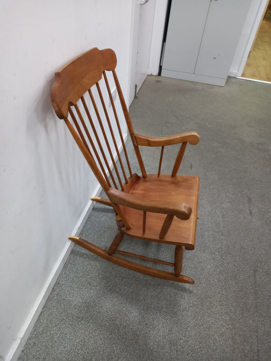 Rocking Chair (12112507) ga3617