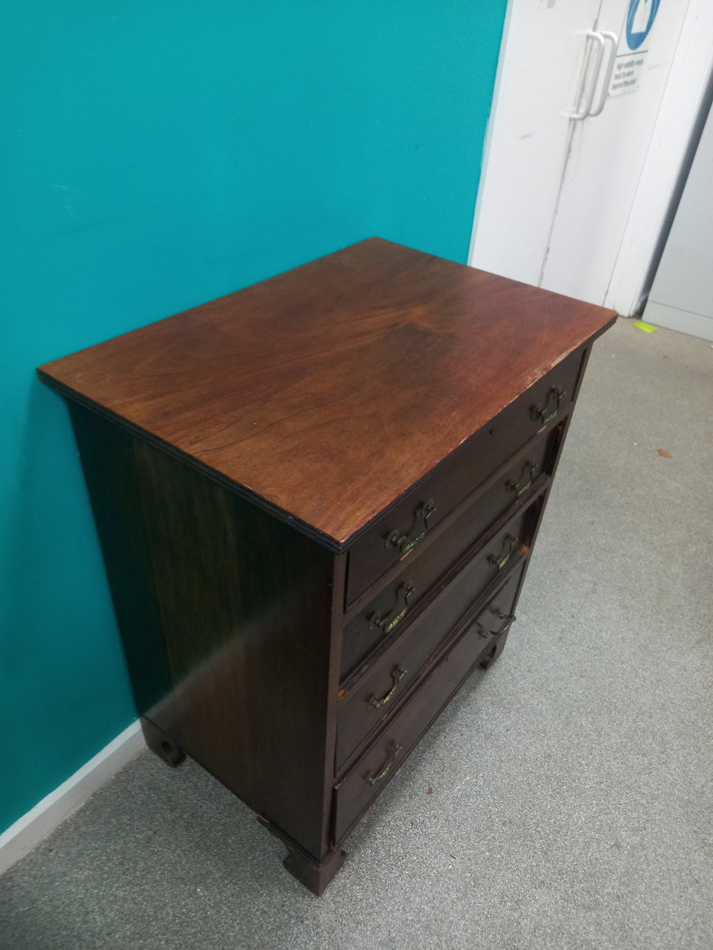 Chest Of Drawers (08072602)