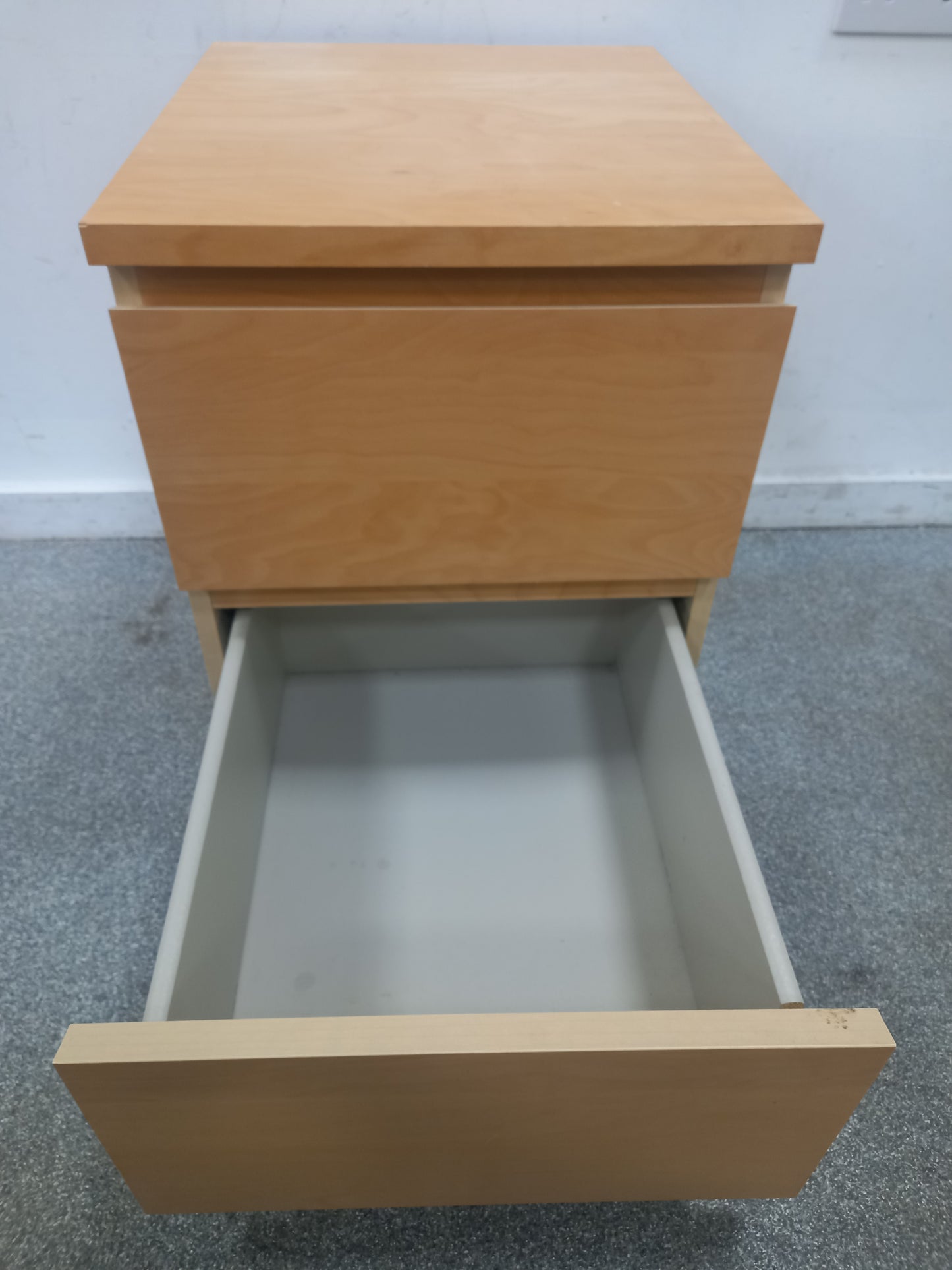 Bedside Table (140708)