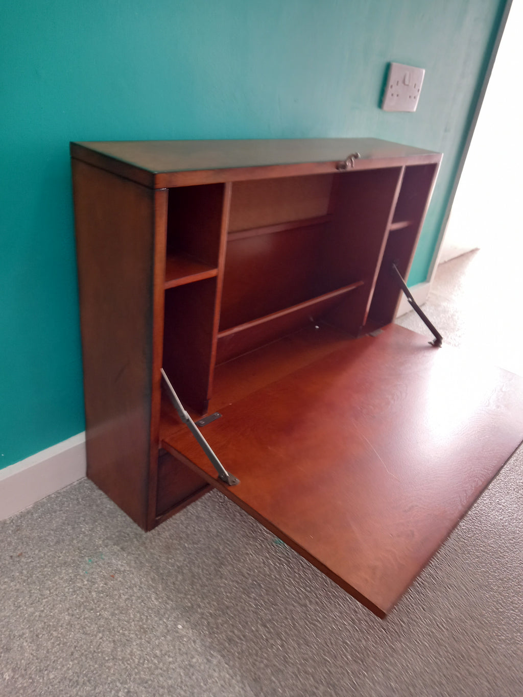 Wall Mounted Desk (07042602)