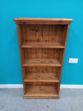 Wood bookshelf (15092601)