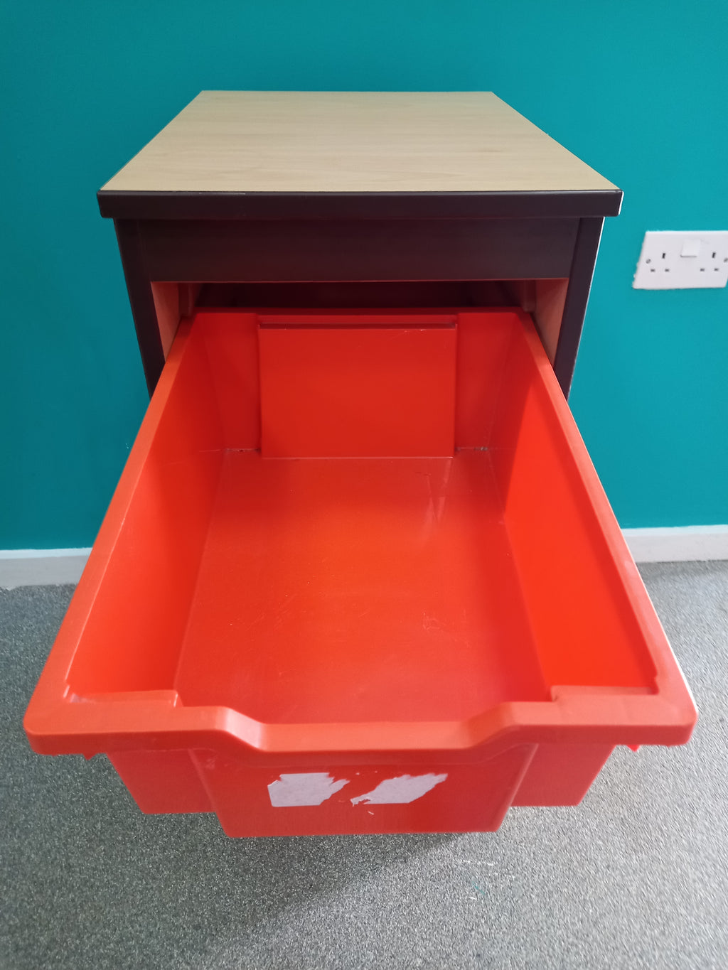 Classroom Storage Trays (17042602)
