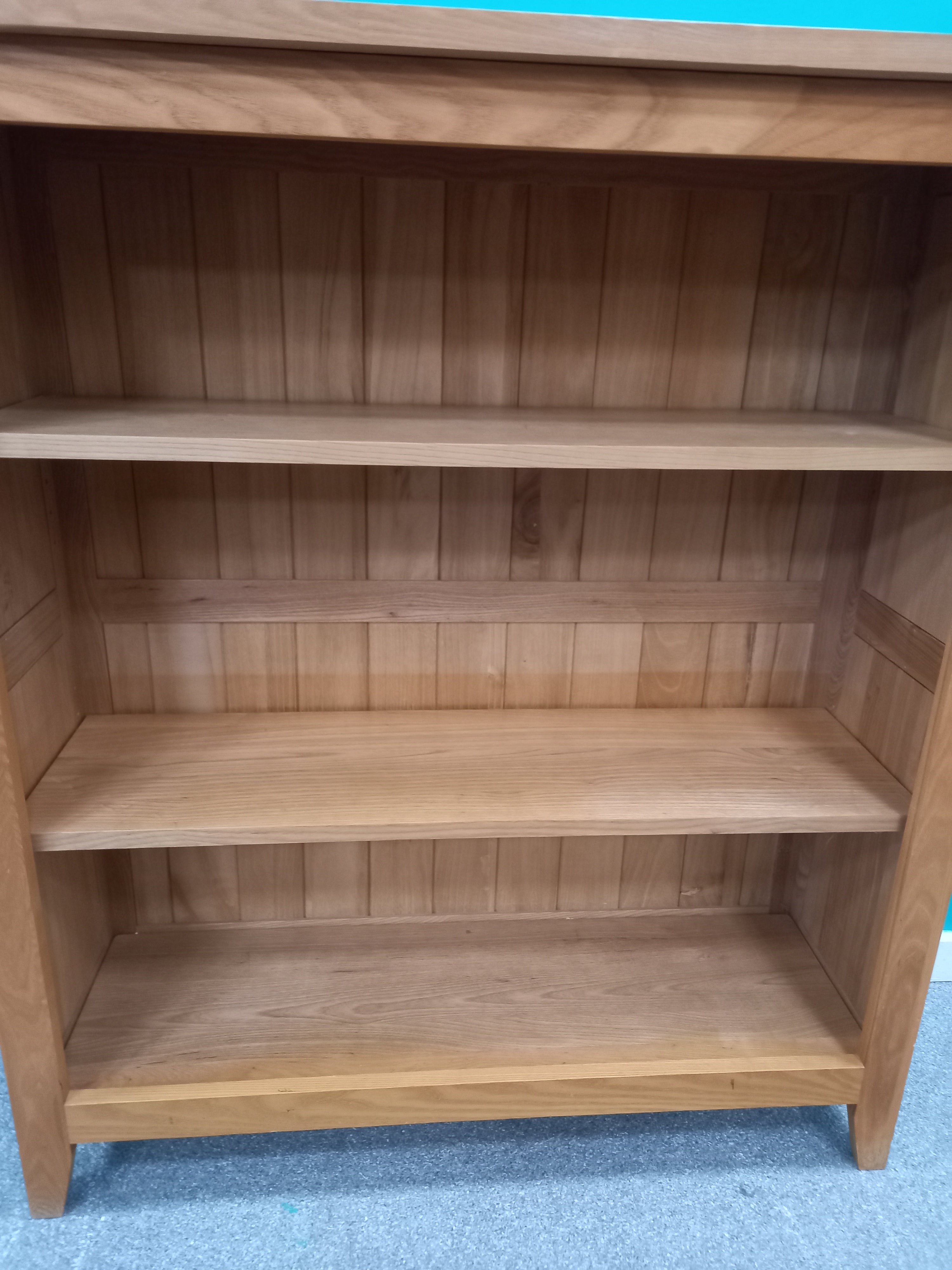Bookcase (15072602)