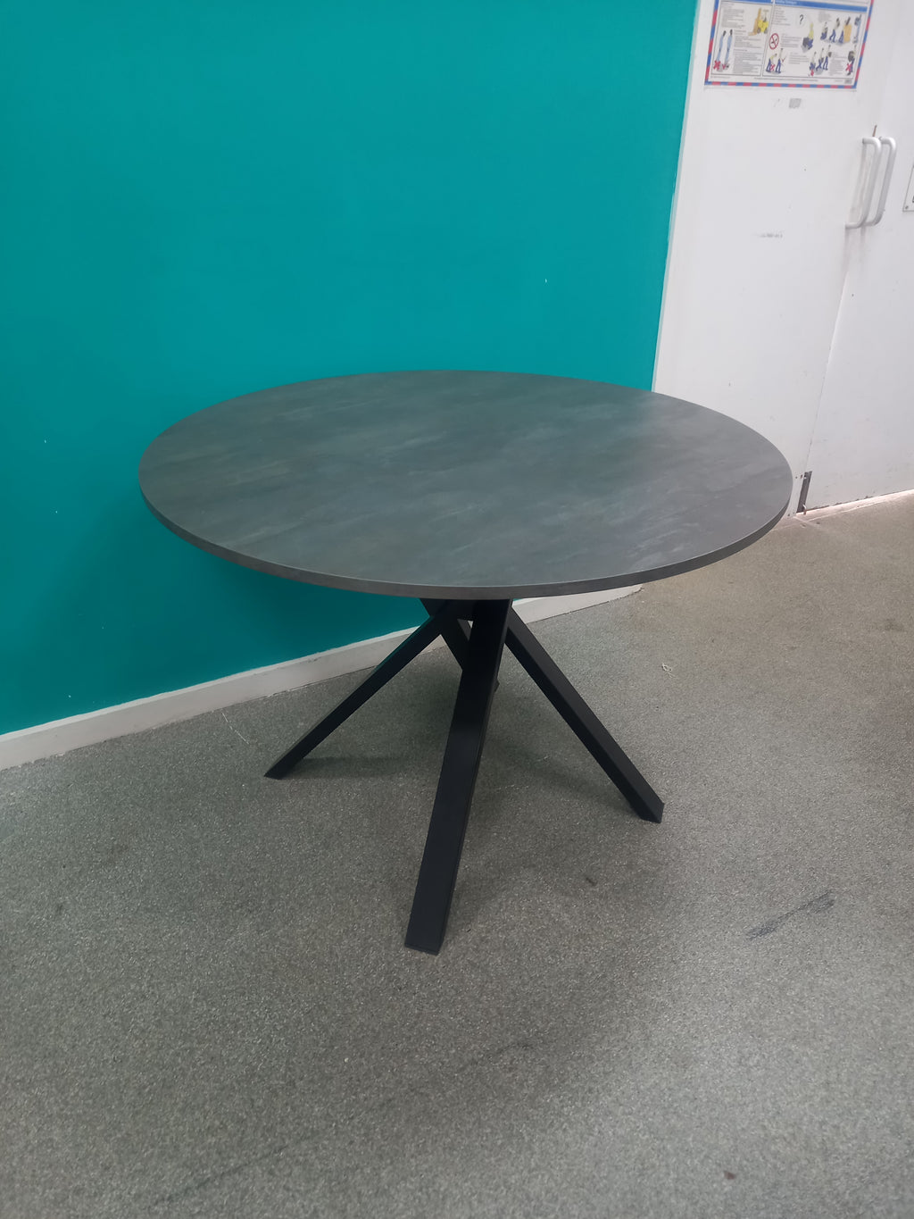 Ikea Table (05102602)