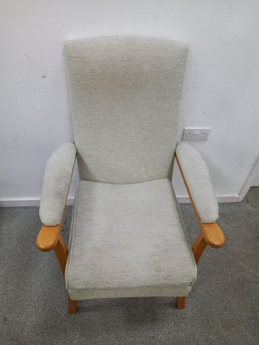Armchair (180901)