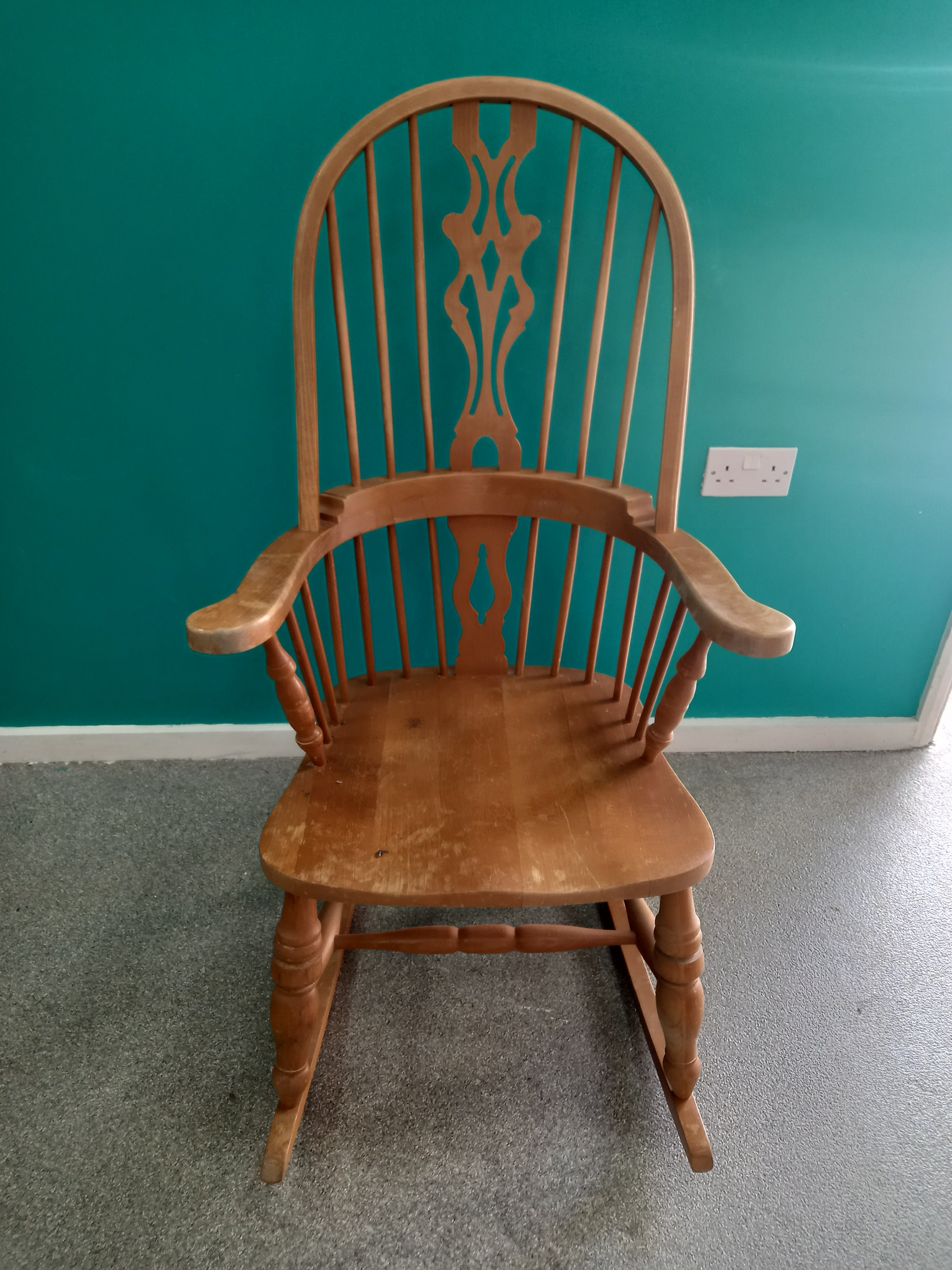 Rocking Chair (14052603) GA:3931