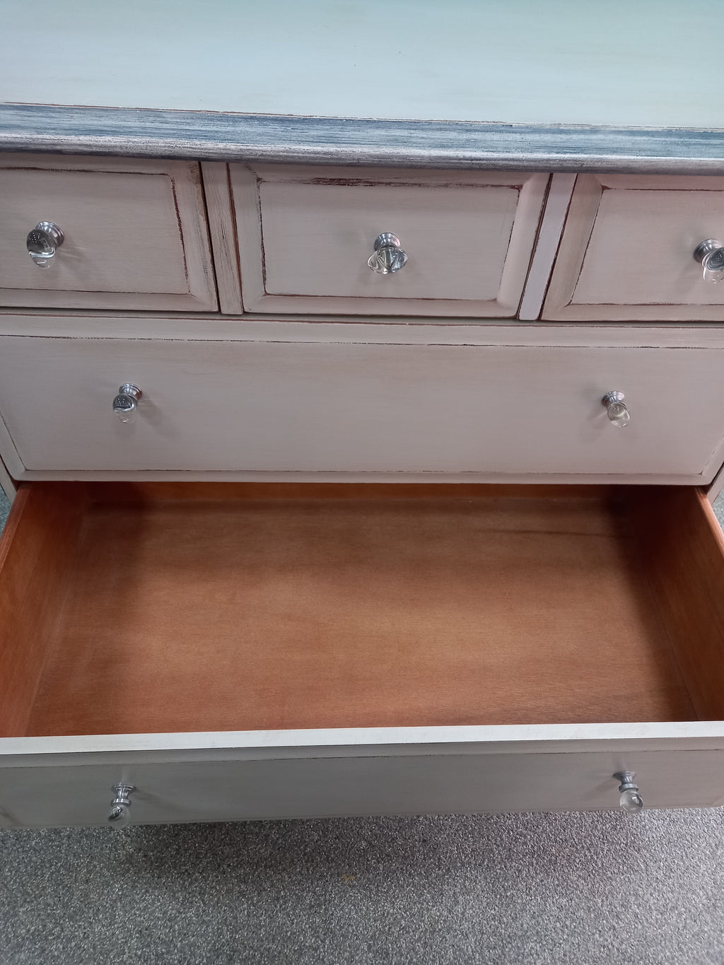 Chest Of Drawers (18052608)
