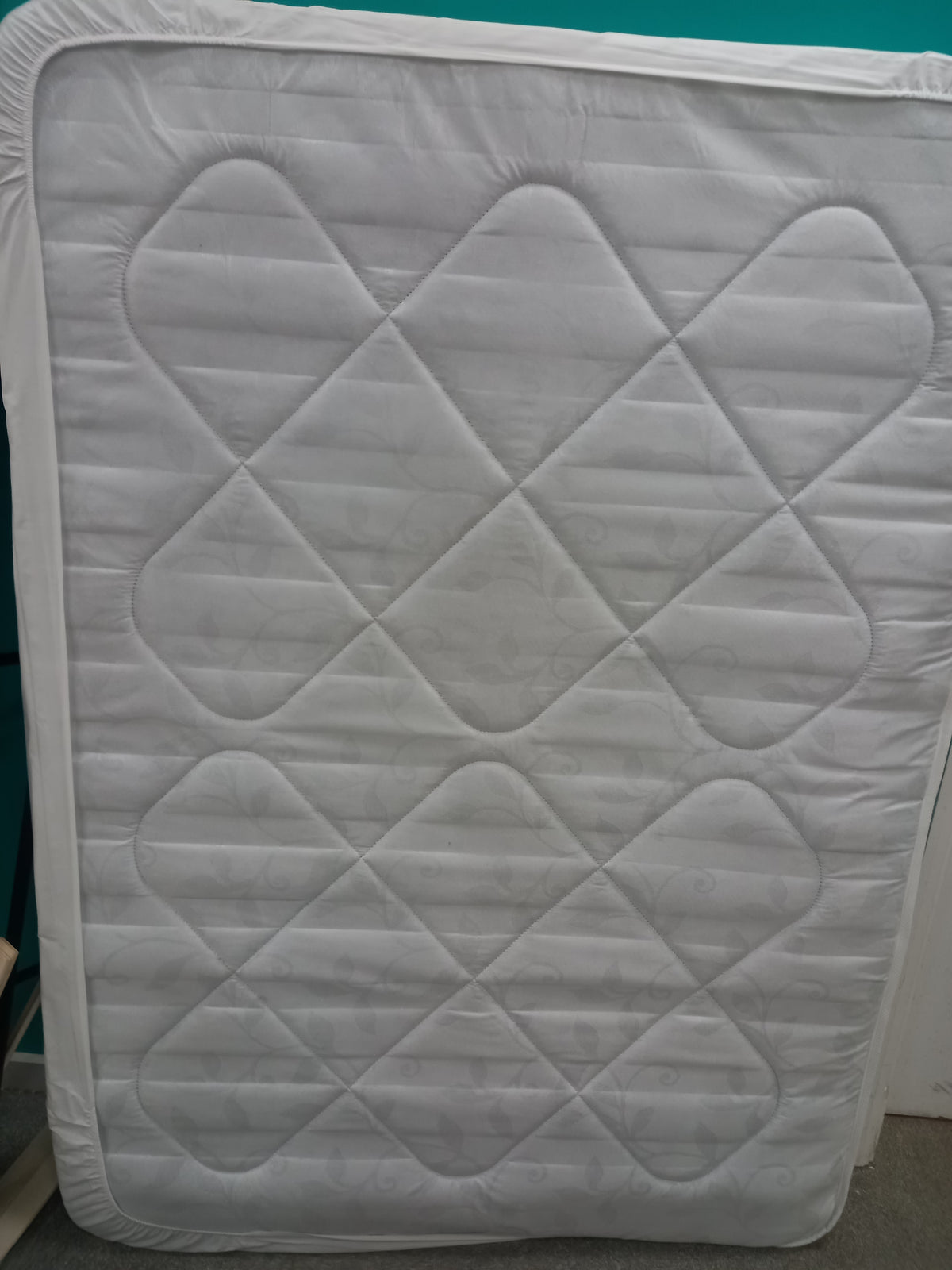 New Double Bed and Mattress (25092605)
