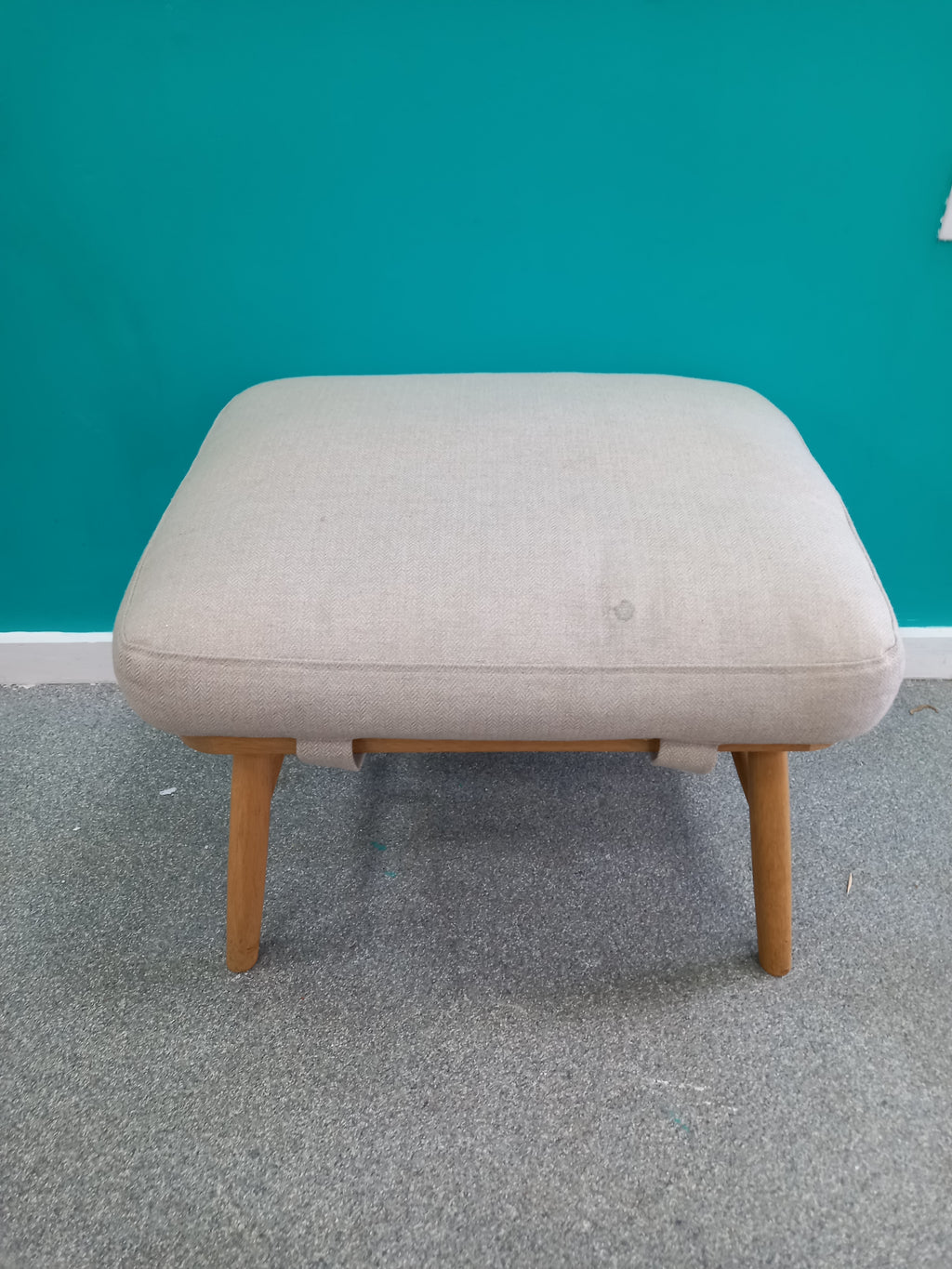 Stool (27042602)