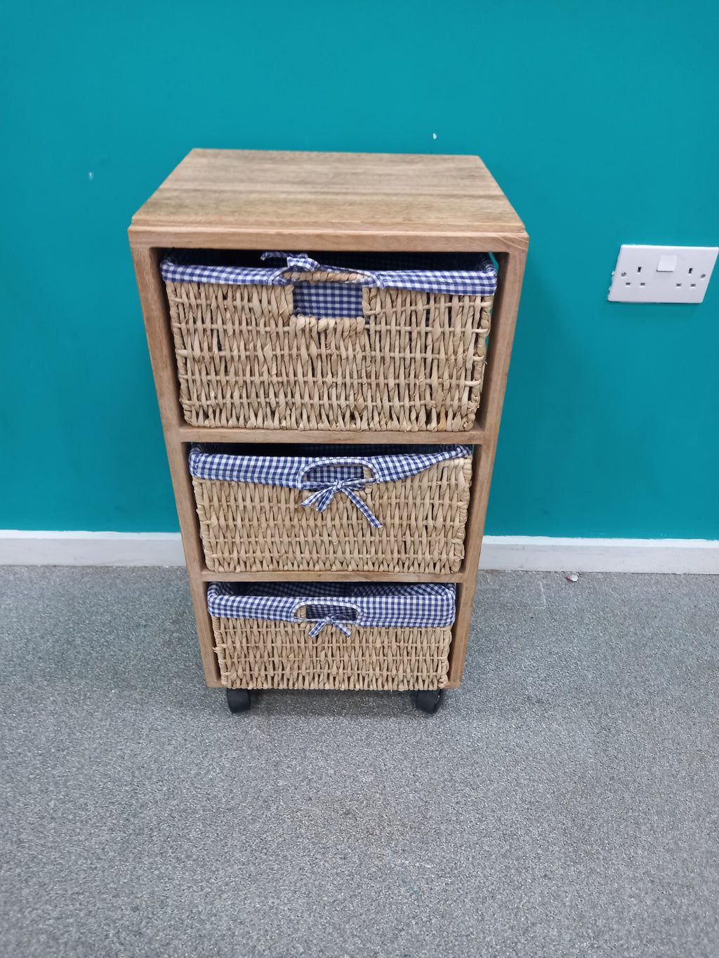 Wood storage cabinet 21092606