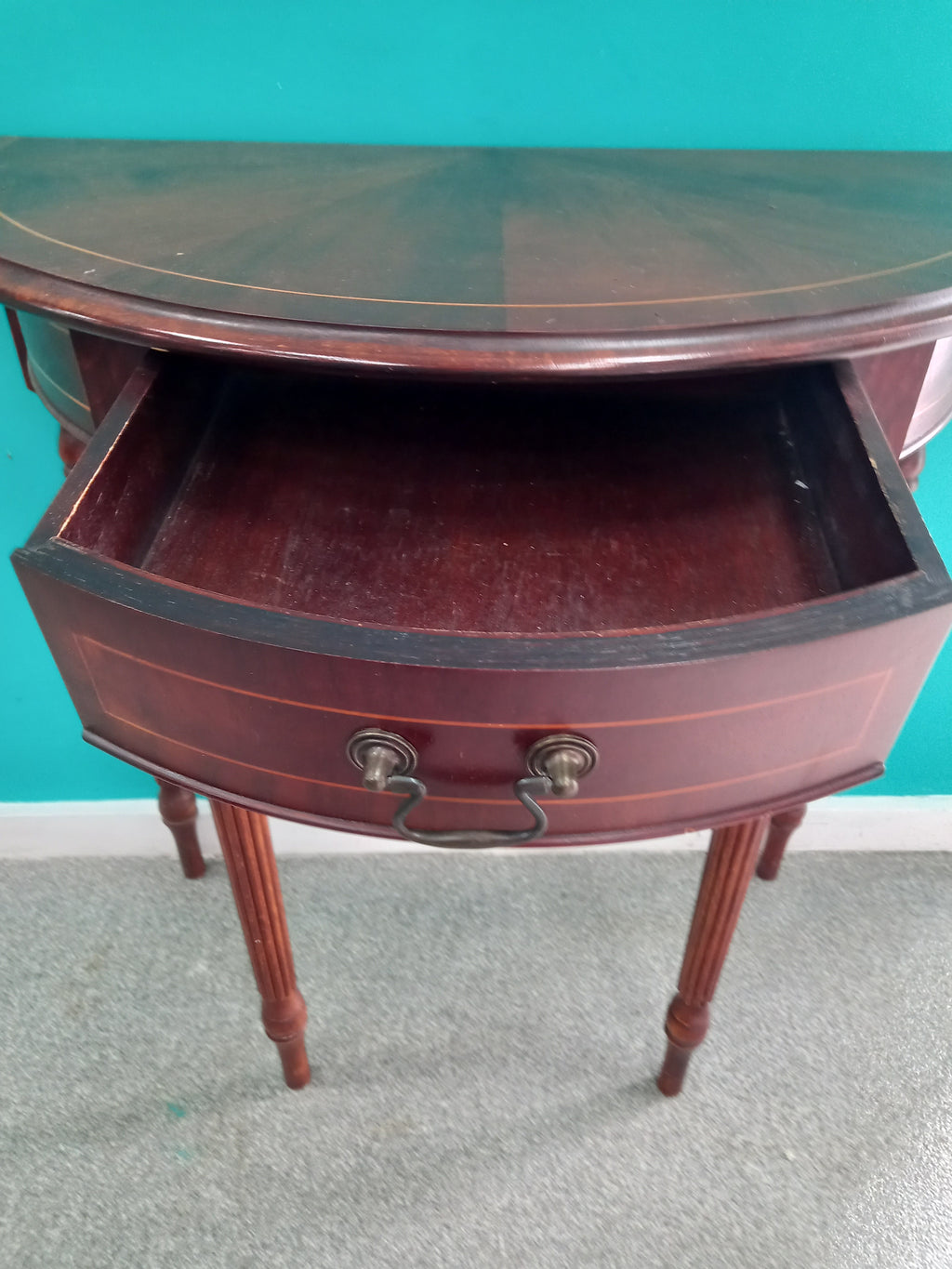 Half moon table (15062605) ga3994