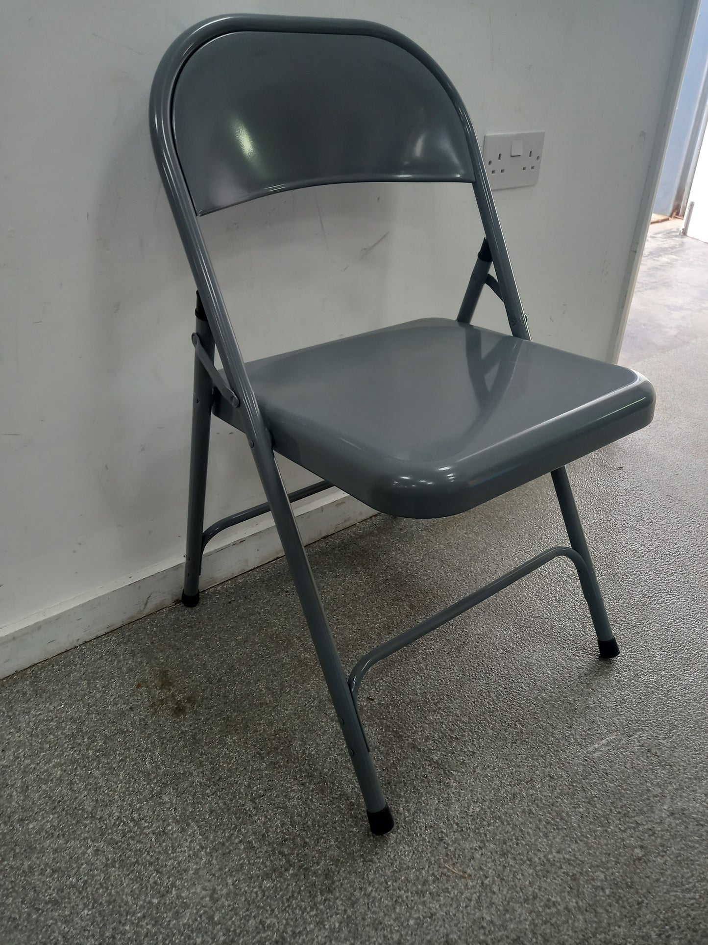 Metal folding Chair (220713)