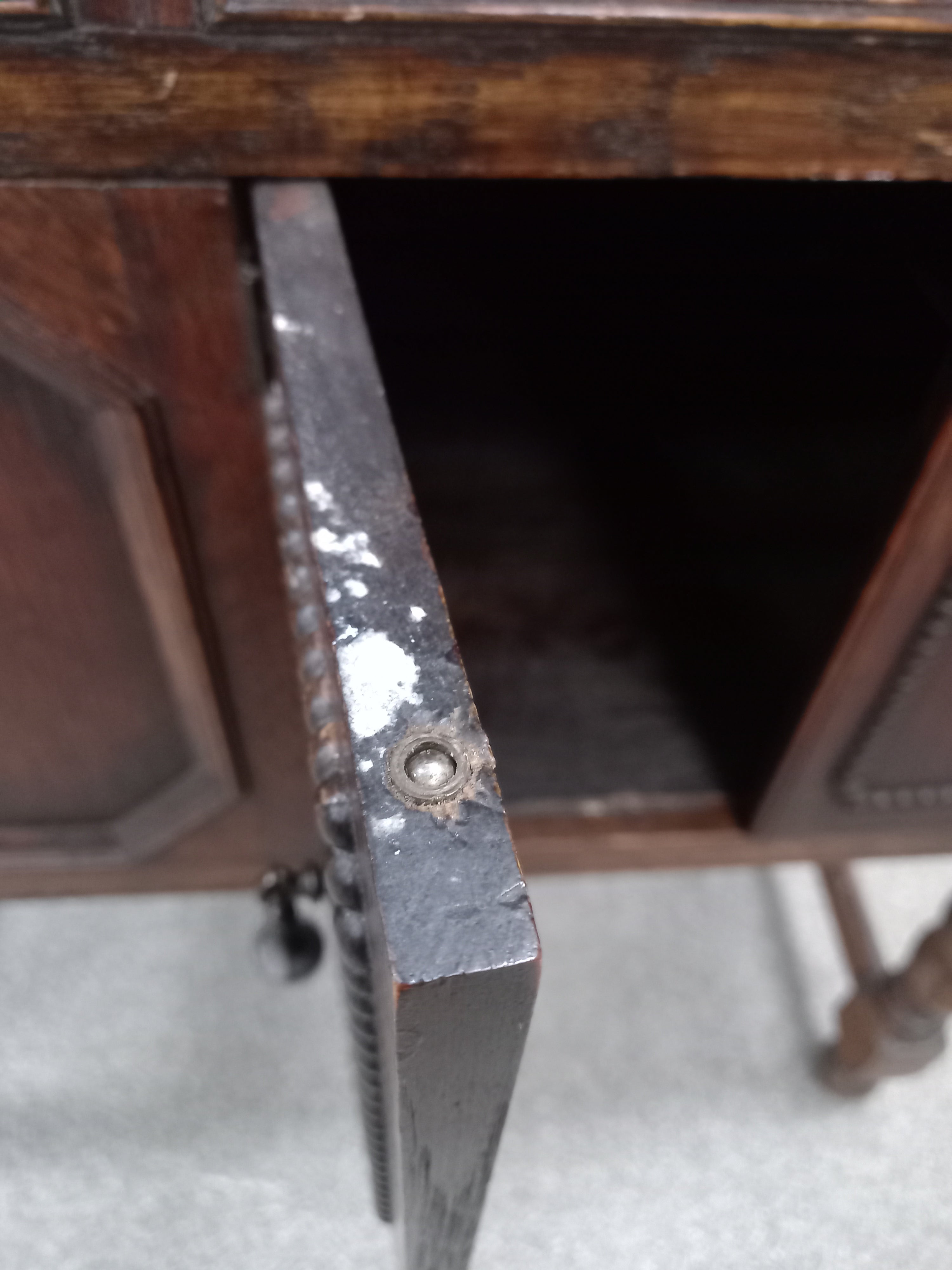 Gramophone Cabinet (20022602)