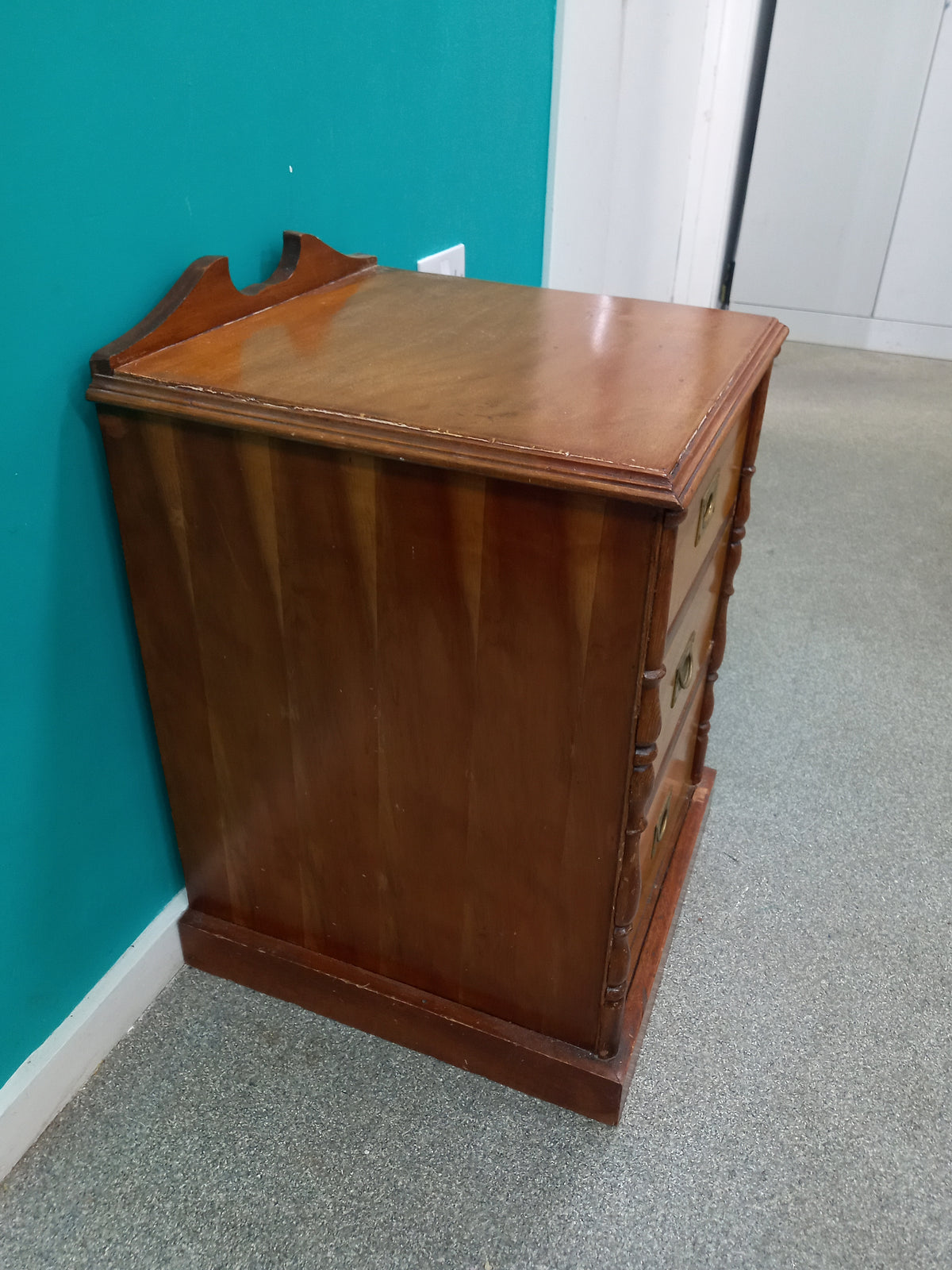 Large bedside Drawers (16092603)
