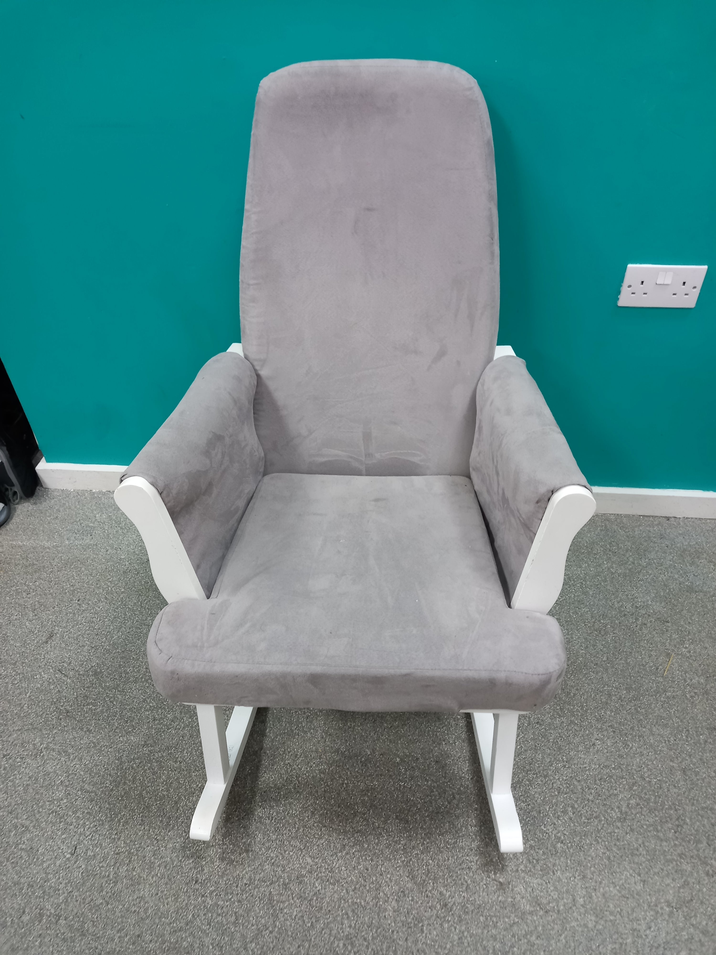 Rocking Chair (29062601)